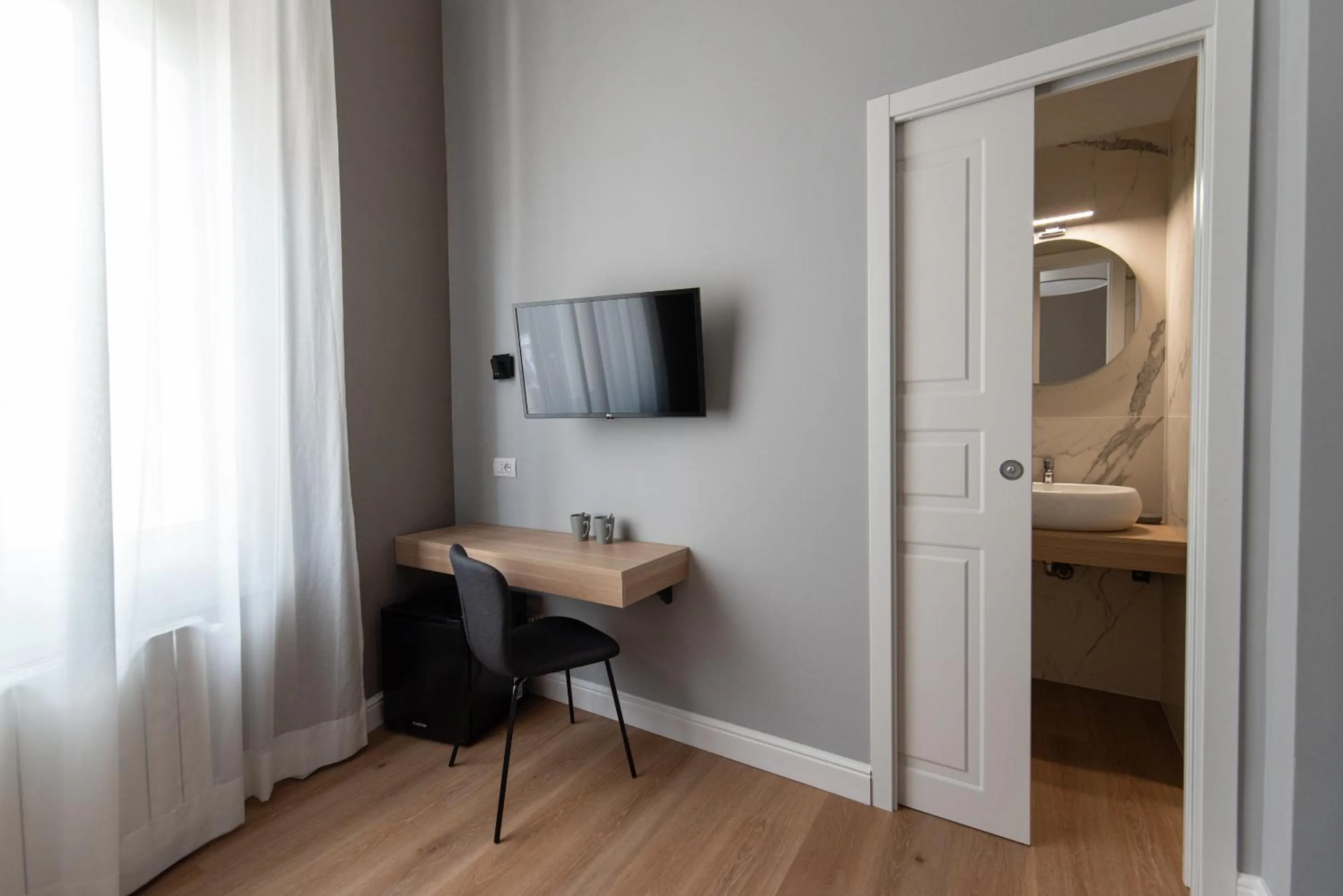 Bed in Nolana 28 Rooms in Naples