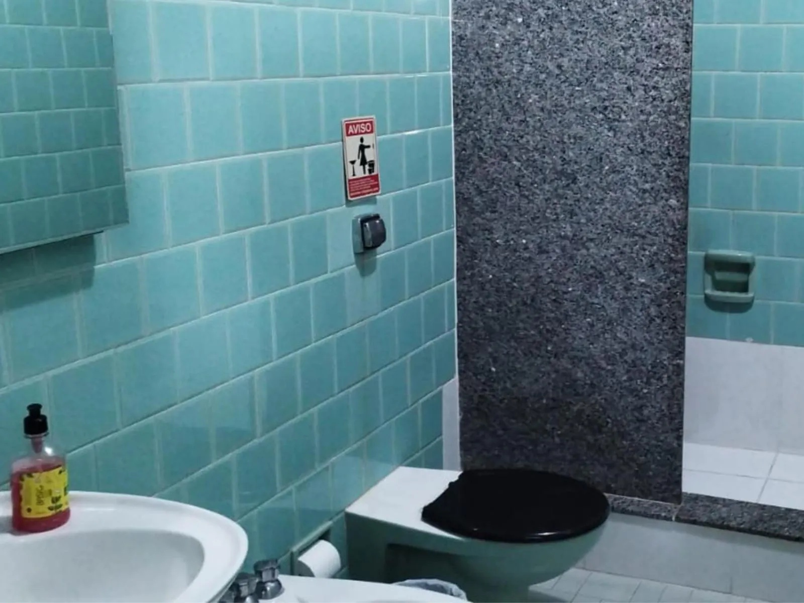 Bathroom in POUSADA MONTE HOREB
