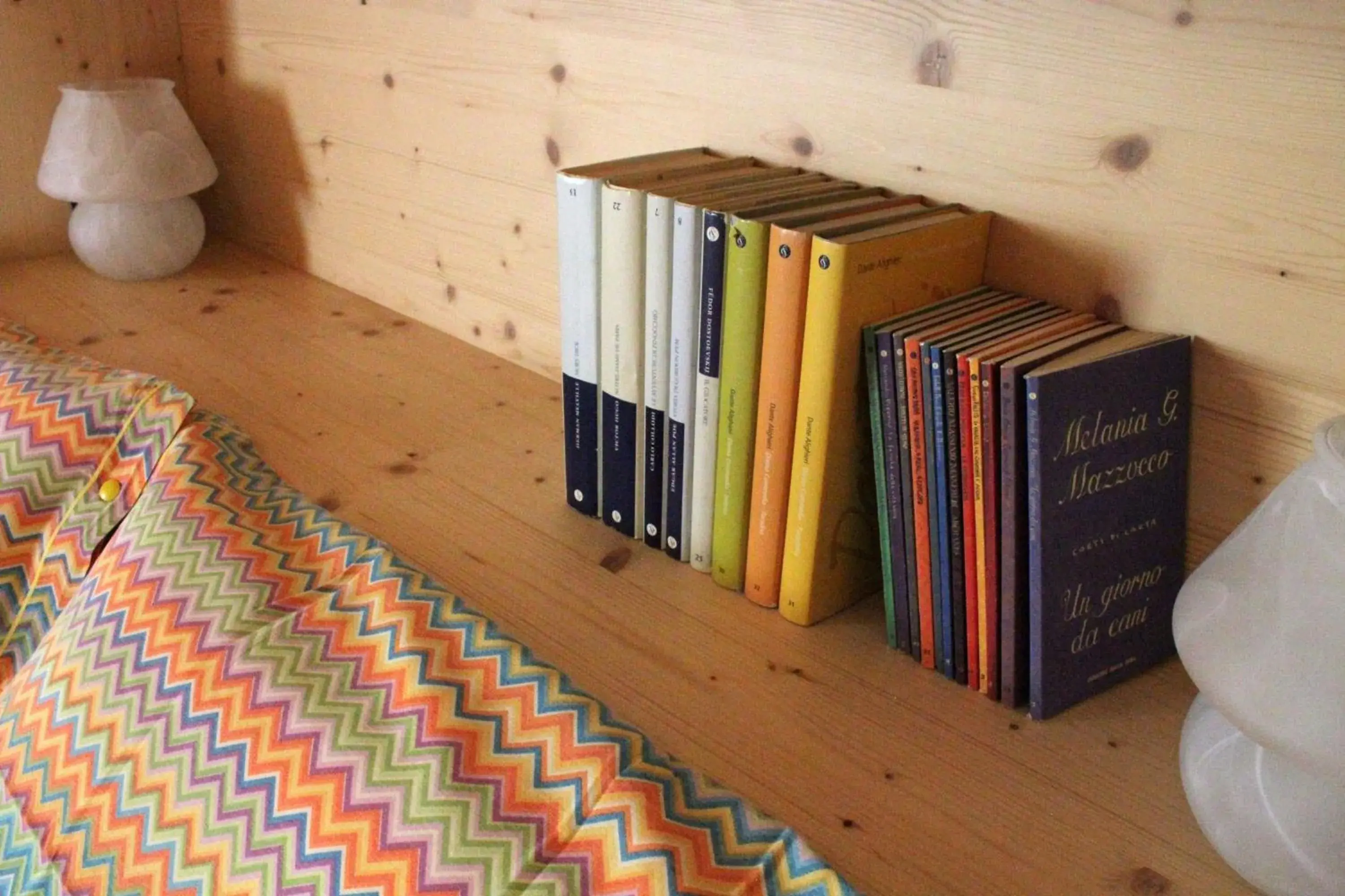 Double or Twin Room with Balcony in B&B Villa Dalegno Double or Twin Room with Balcony in B&B Villa Dalegno