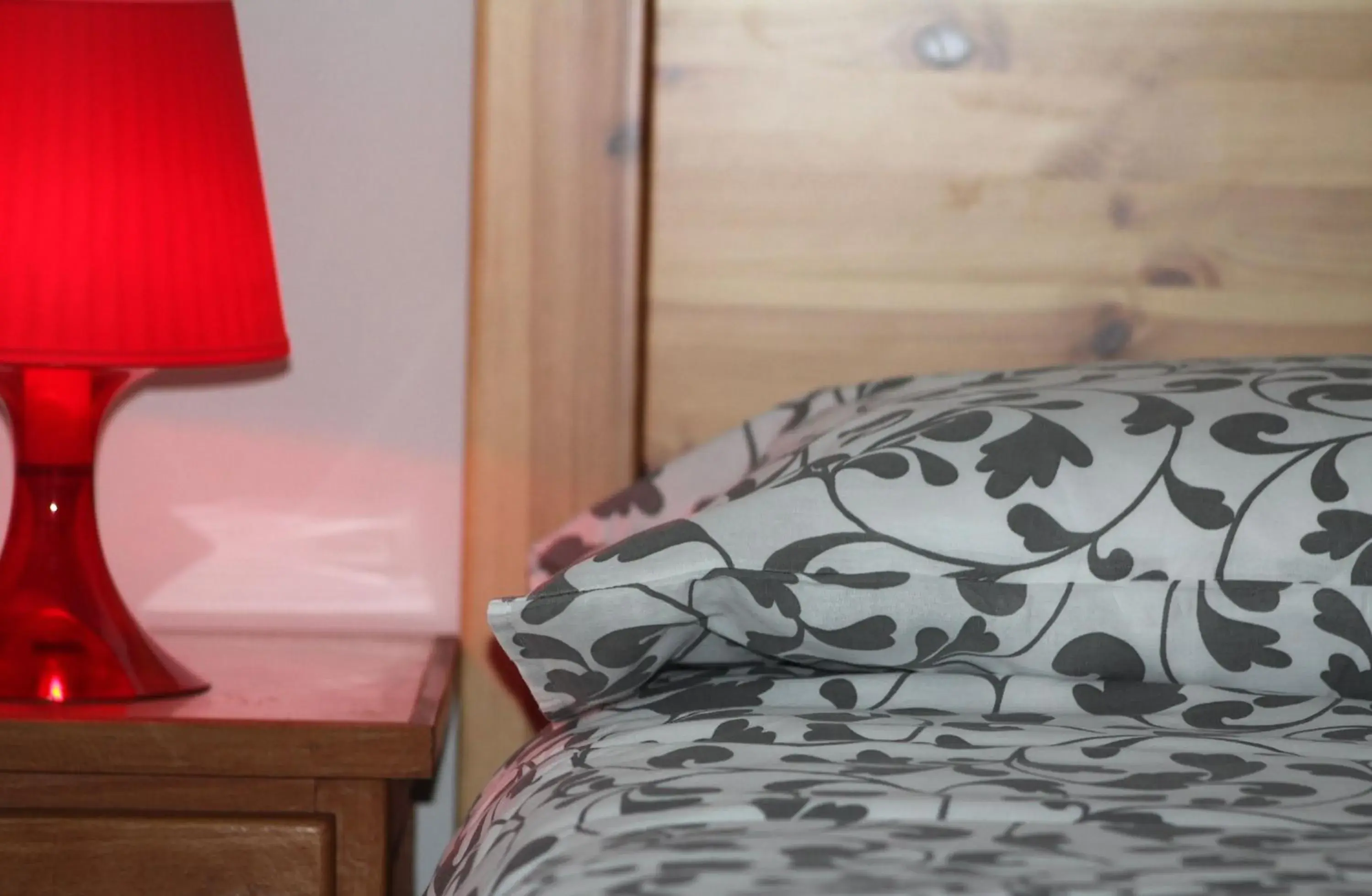 Standard Double Room with Mountain View in B&B Villa Dalegno Standard Double Room with Mountain View in B&B Villa Dalegno