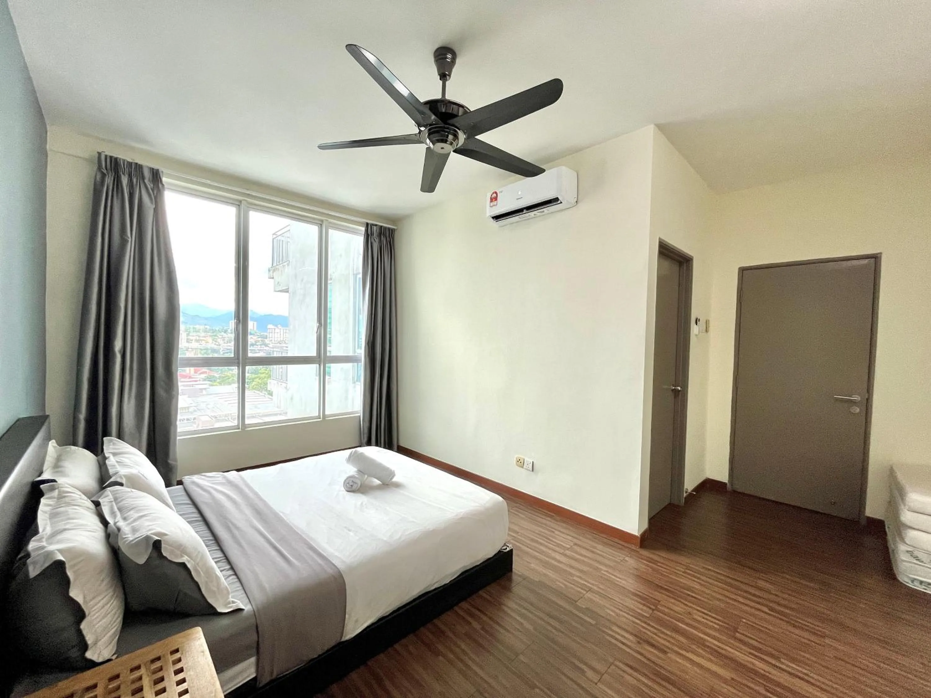 Bedroom, Bed in Setapak Central Signature Suites by Manhattan Group