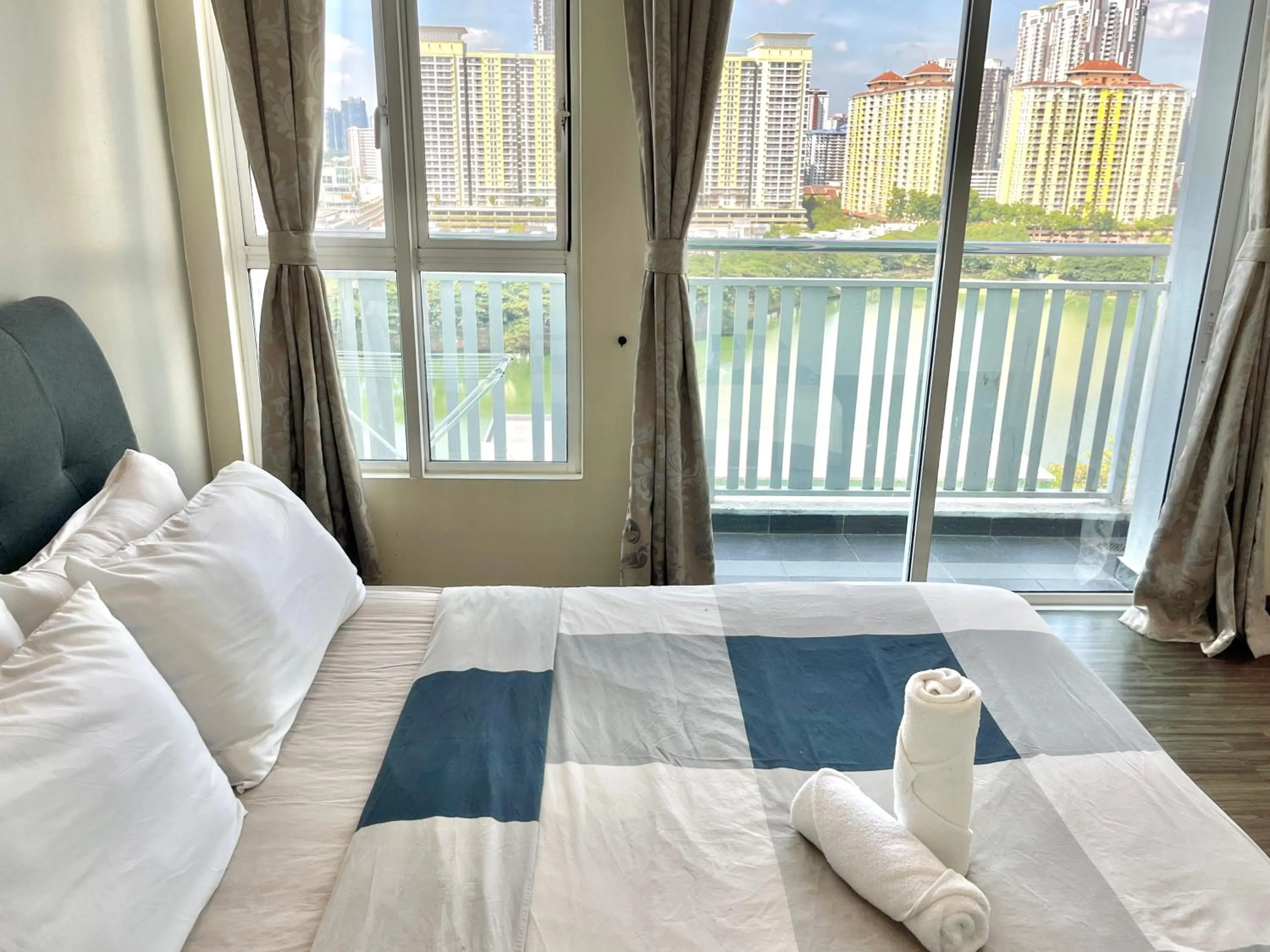Bedroom, Bed in Setapak Central Signature Suites by Manhattan Group