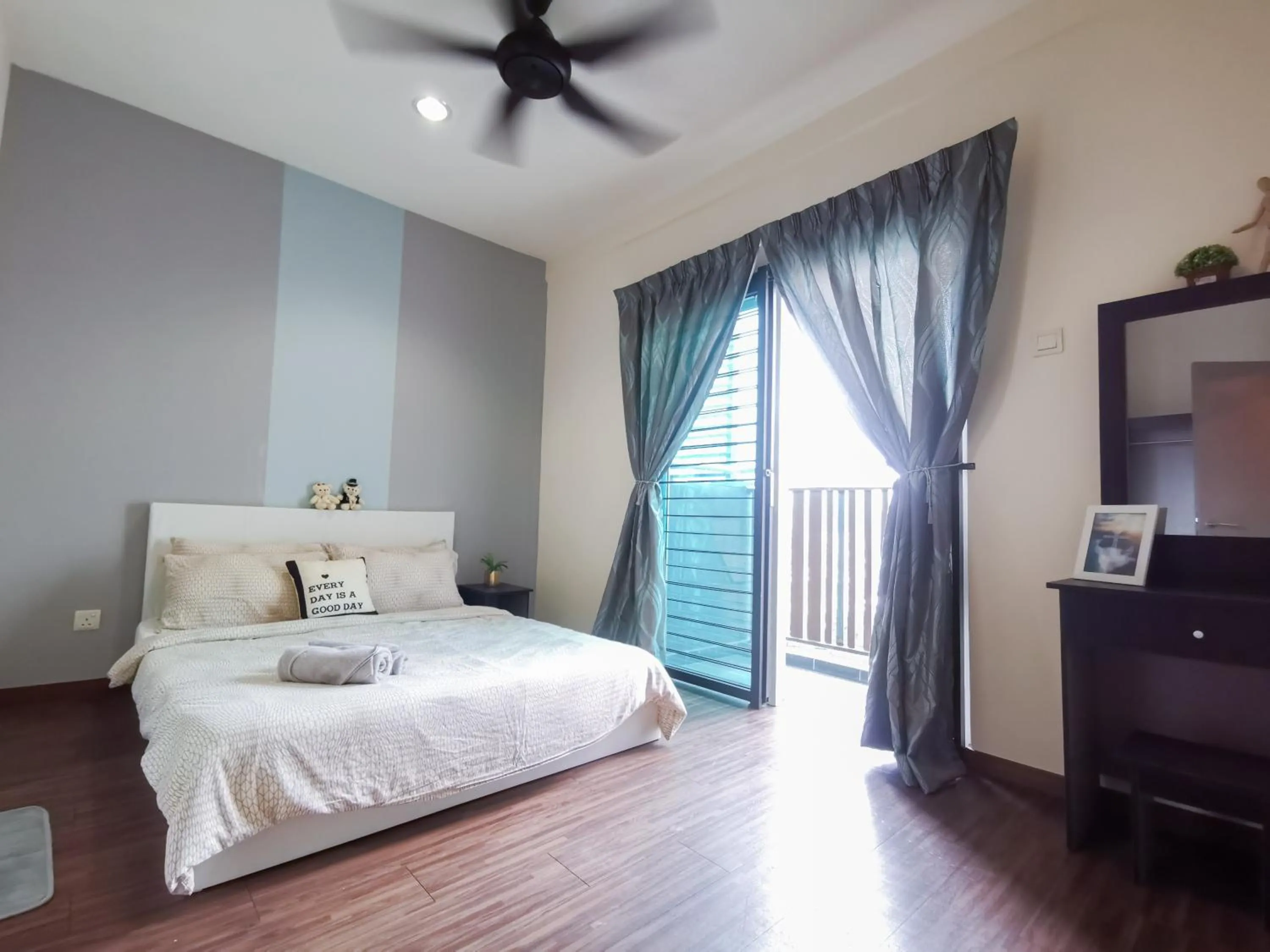 Bedroom, Bed in Setapak Central Signature Suites by Manhattan Group