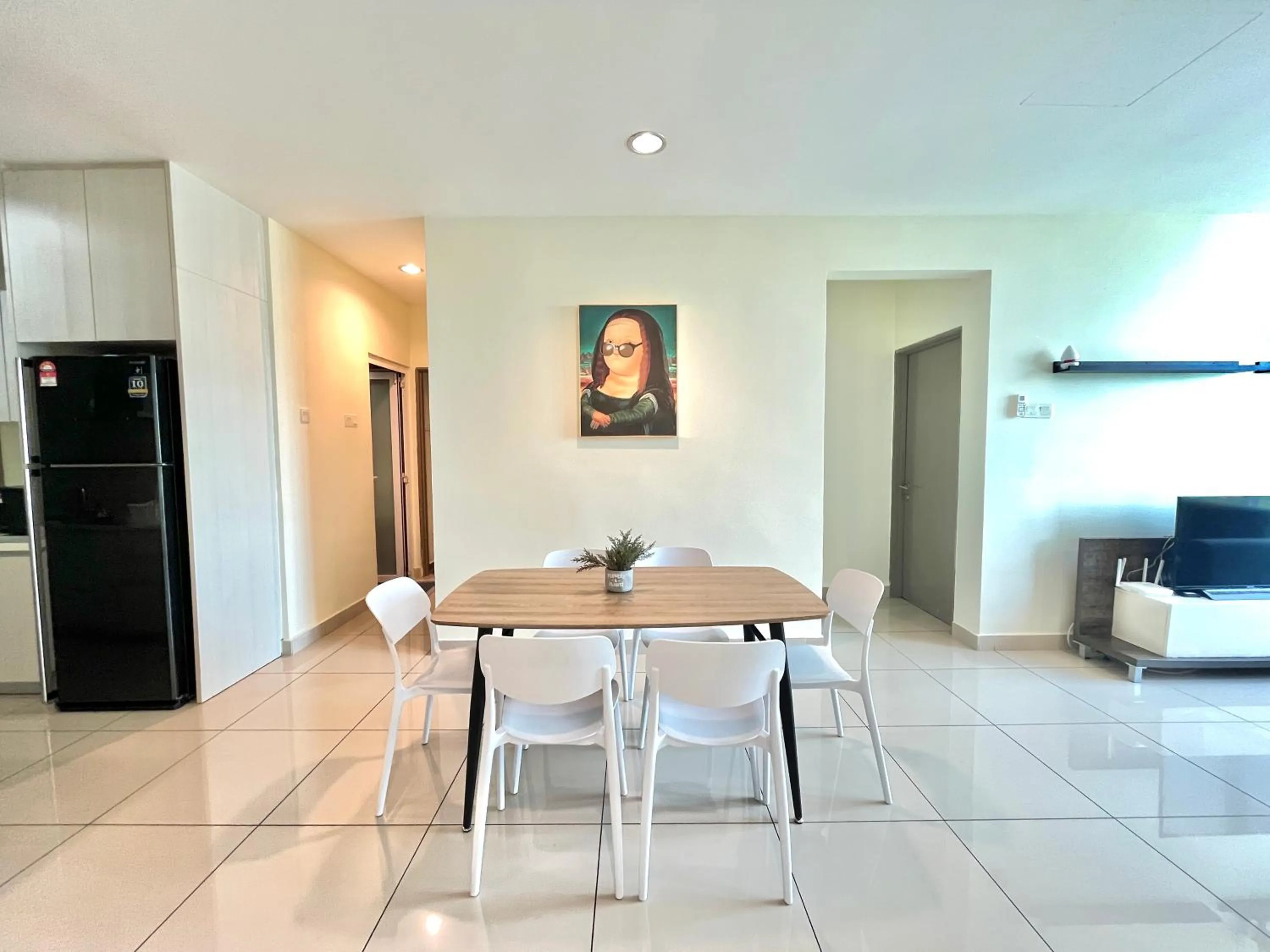 Dining area in Setapak Central Signature Suites by Manhattan Group