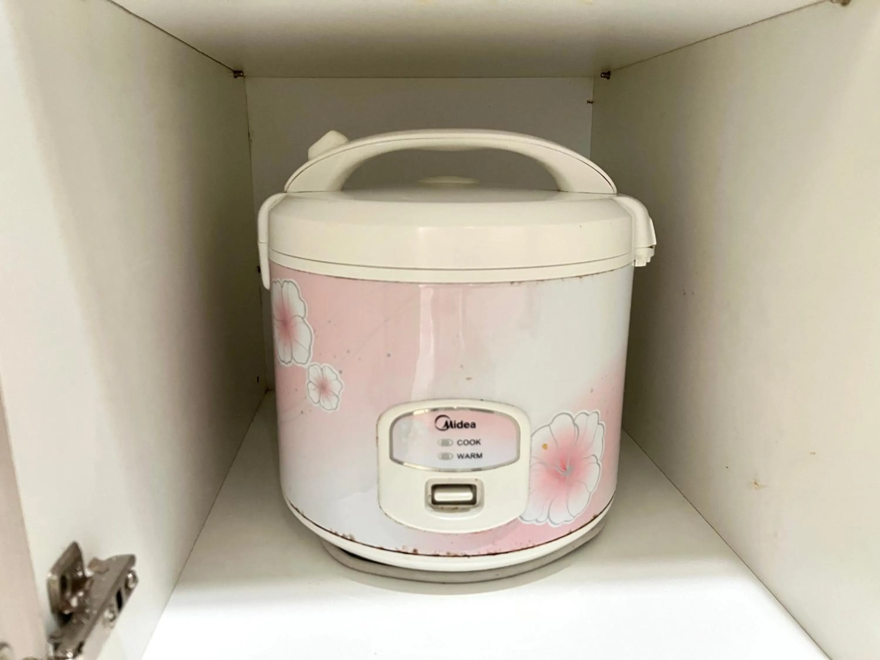 kitchen in Setapak Central Signature Suites by Manhattan Group