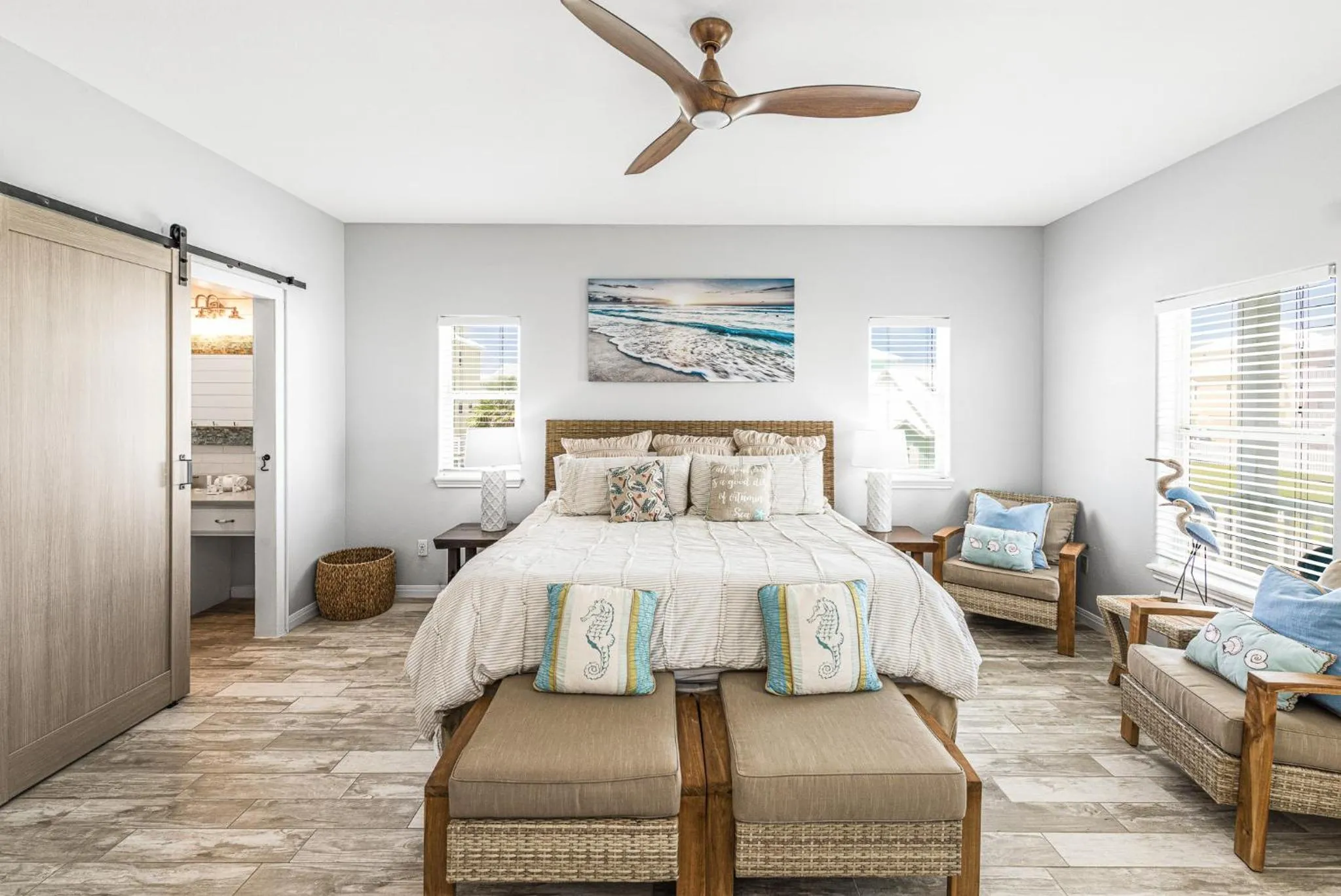 Bed in The Blue Fin House! Pool Table, Ocean View & Boardwalk to Beach