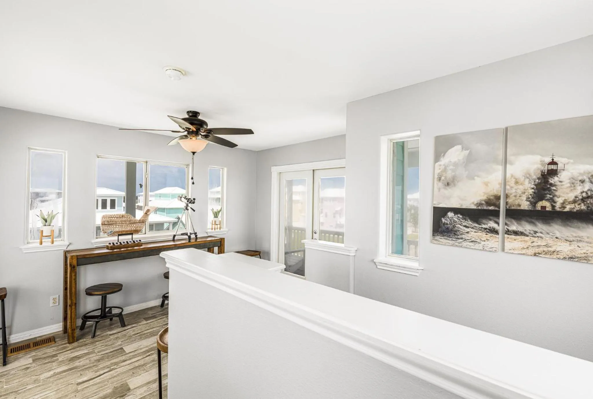The Blue Fin House! Pool Table, Ocean View & Boardwalk to Beach