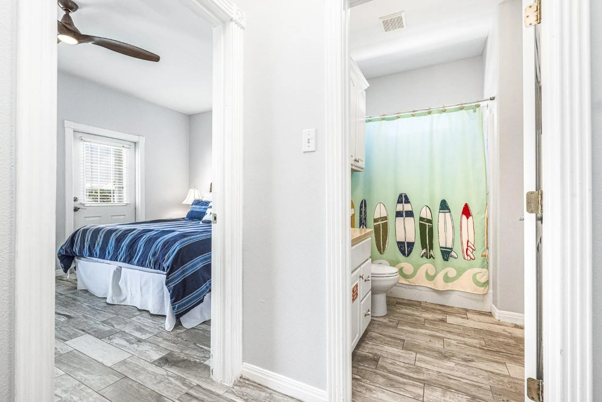 Bed in The Blue Fin House! Pool Table, Ocean View & Boardwalk to Beach