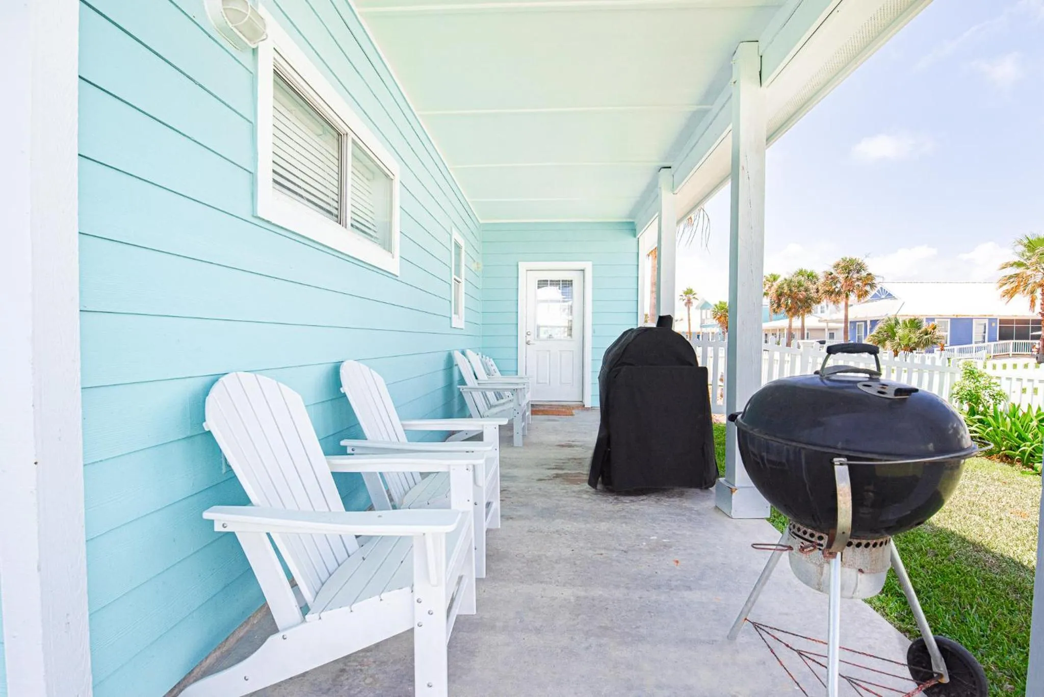 The Blue Fin House! Pool Table, Ocean View & Boardwalk to Beach