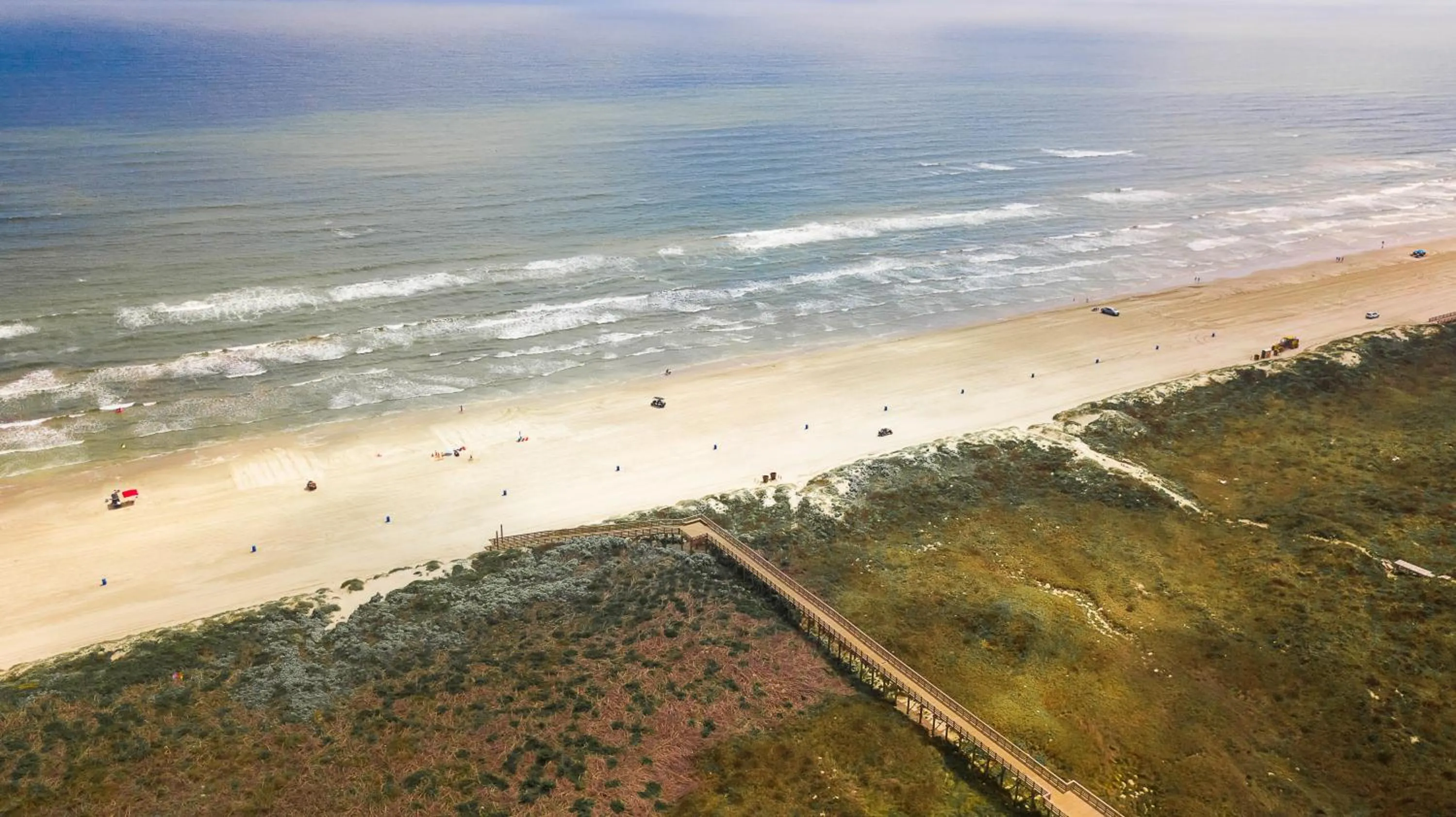 The Blue Fin House! Pool Table, Ocean View & Boardwalk to Beach
