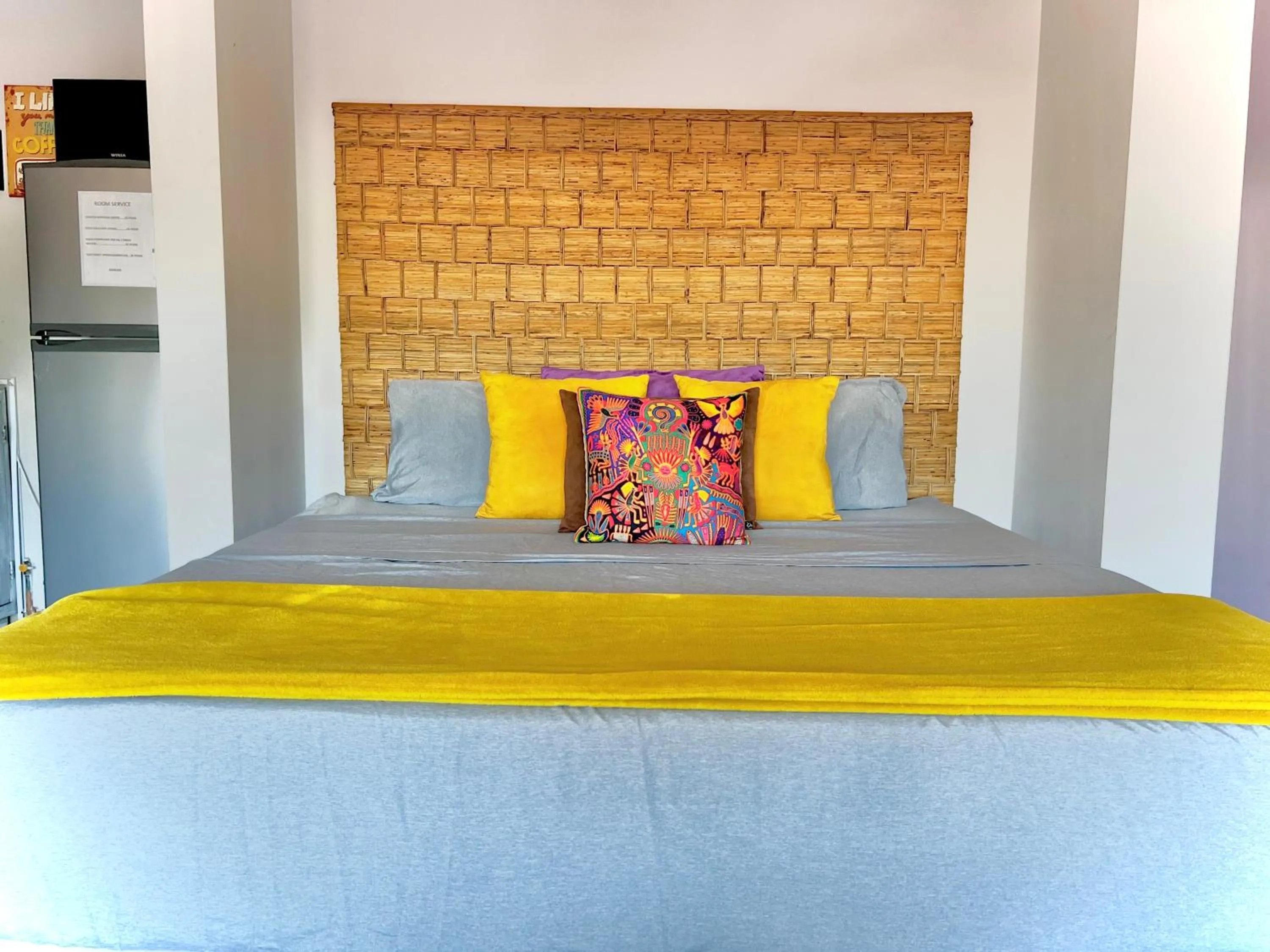 Bed in Playa Centro Rooftop Apartments & Studios