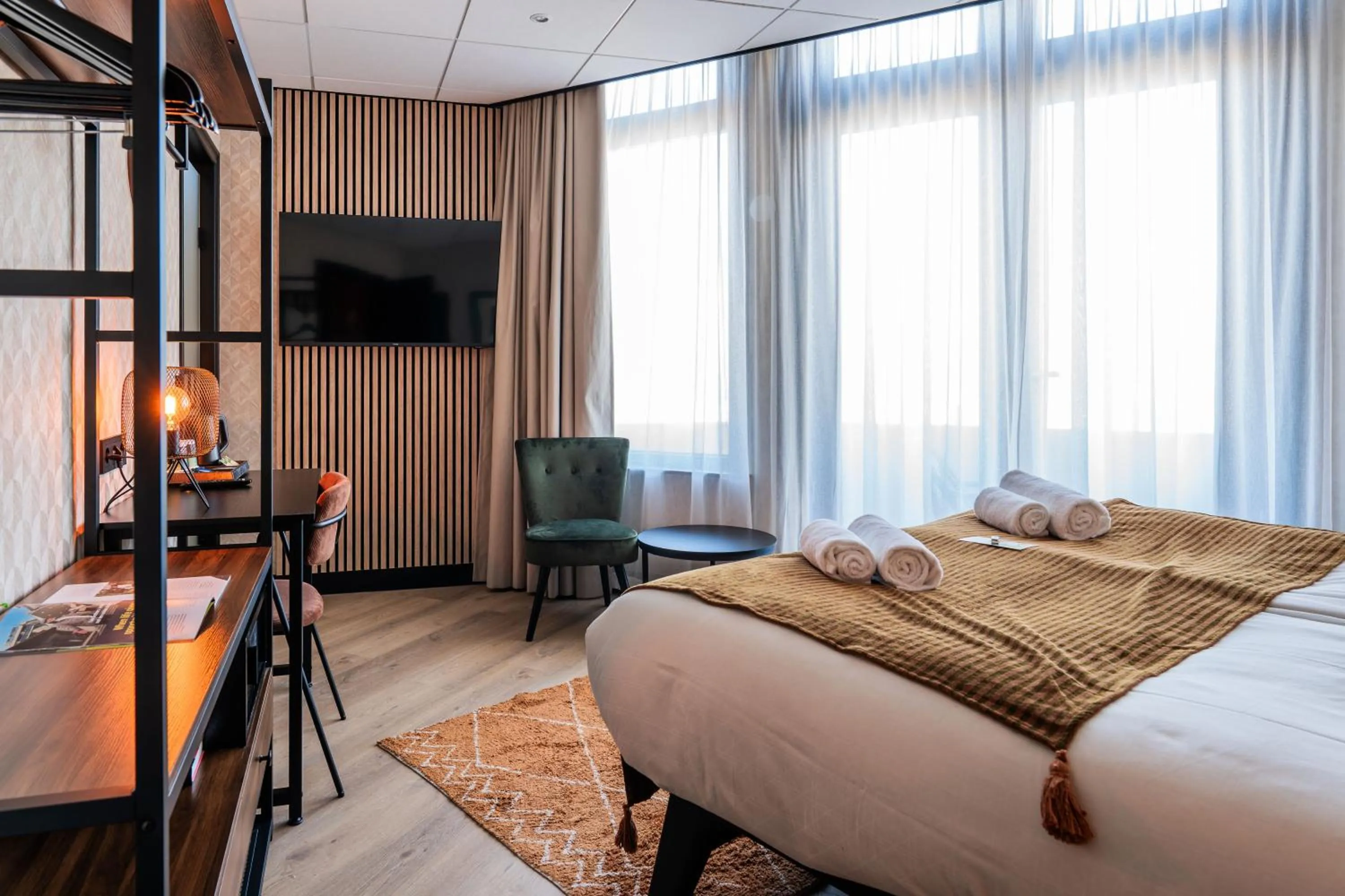 Bedroom, Bed in Two Brothers Noordwijk Beach