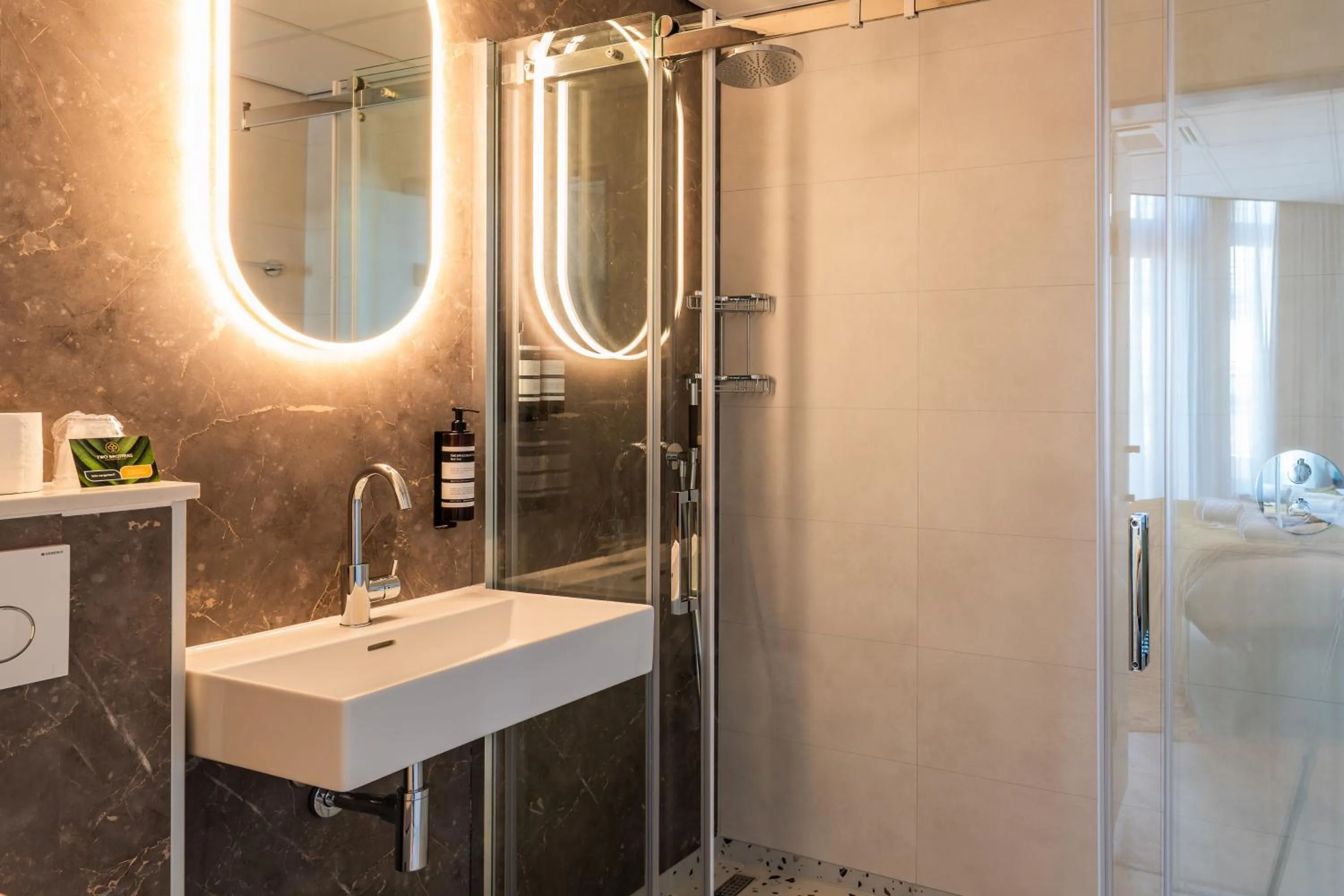 Bathroom in Two Brothers Noordwijk Beach