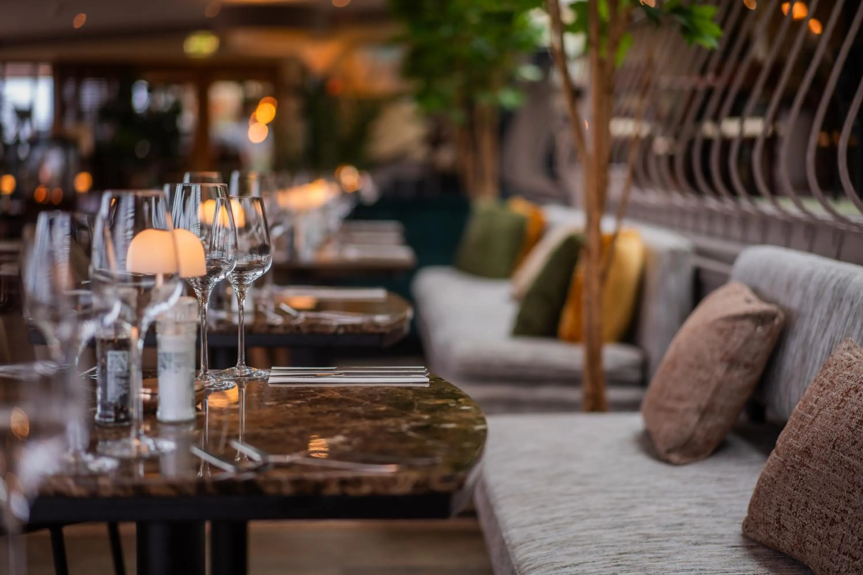 Restaurant/places to eat in Two Brothers Noordwijk Beach