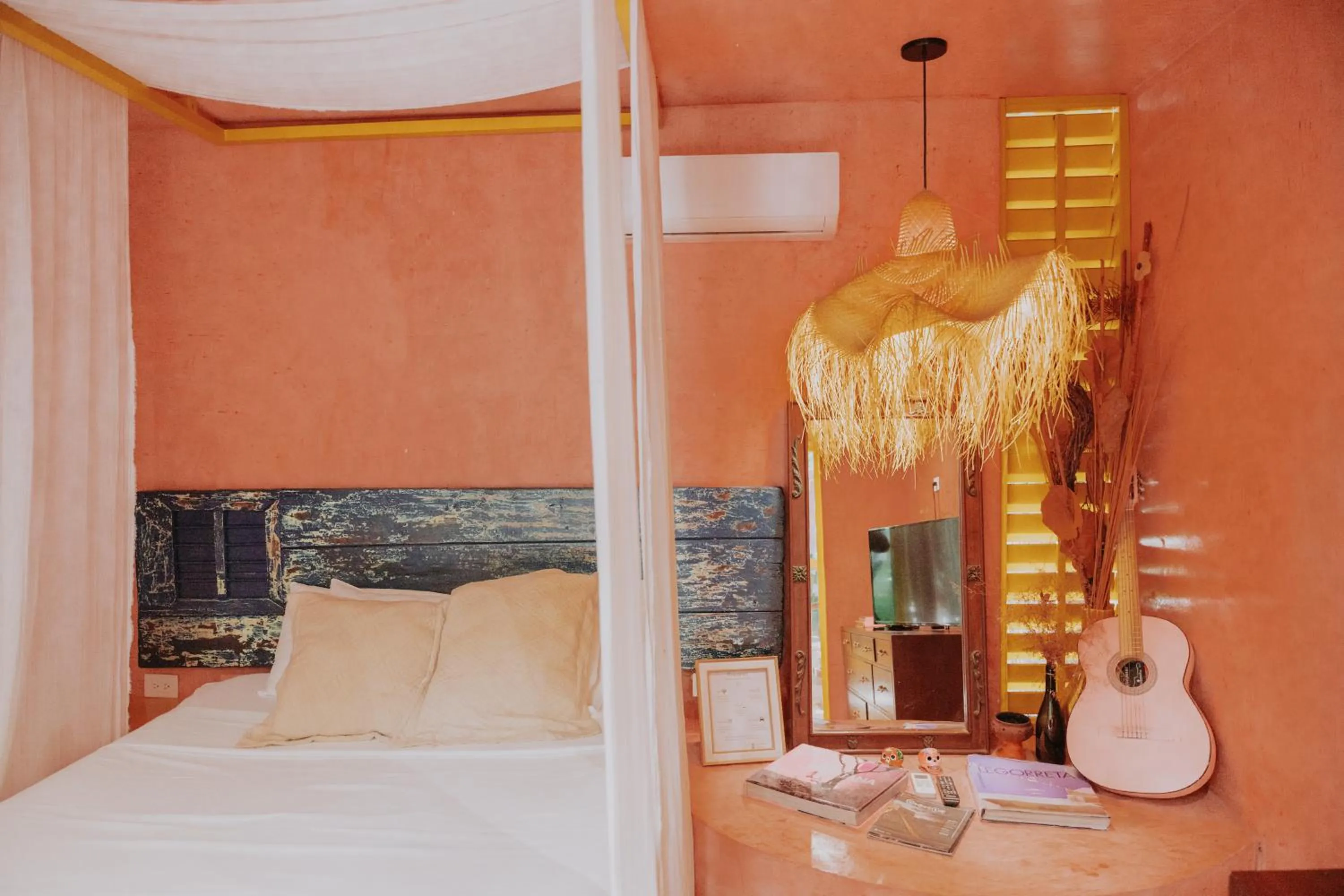 Photo of the whole room, Bed in CASA CHAKÁ BOUTIQUE