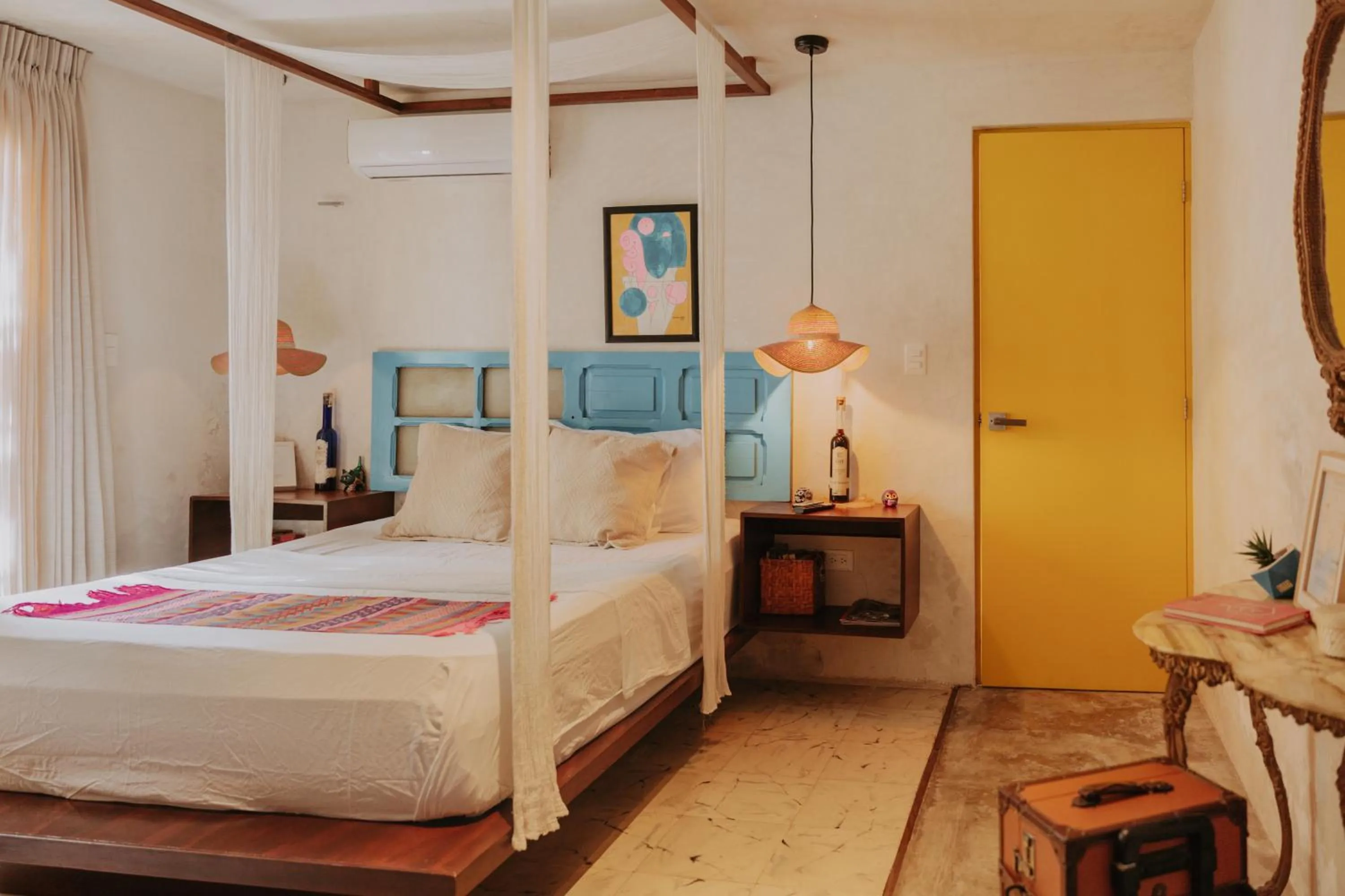 Photo of the whole room, Bed in CASA CHAKÁ BOUTIQUE