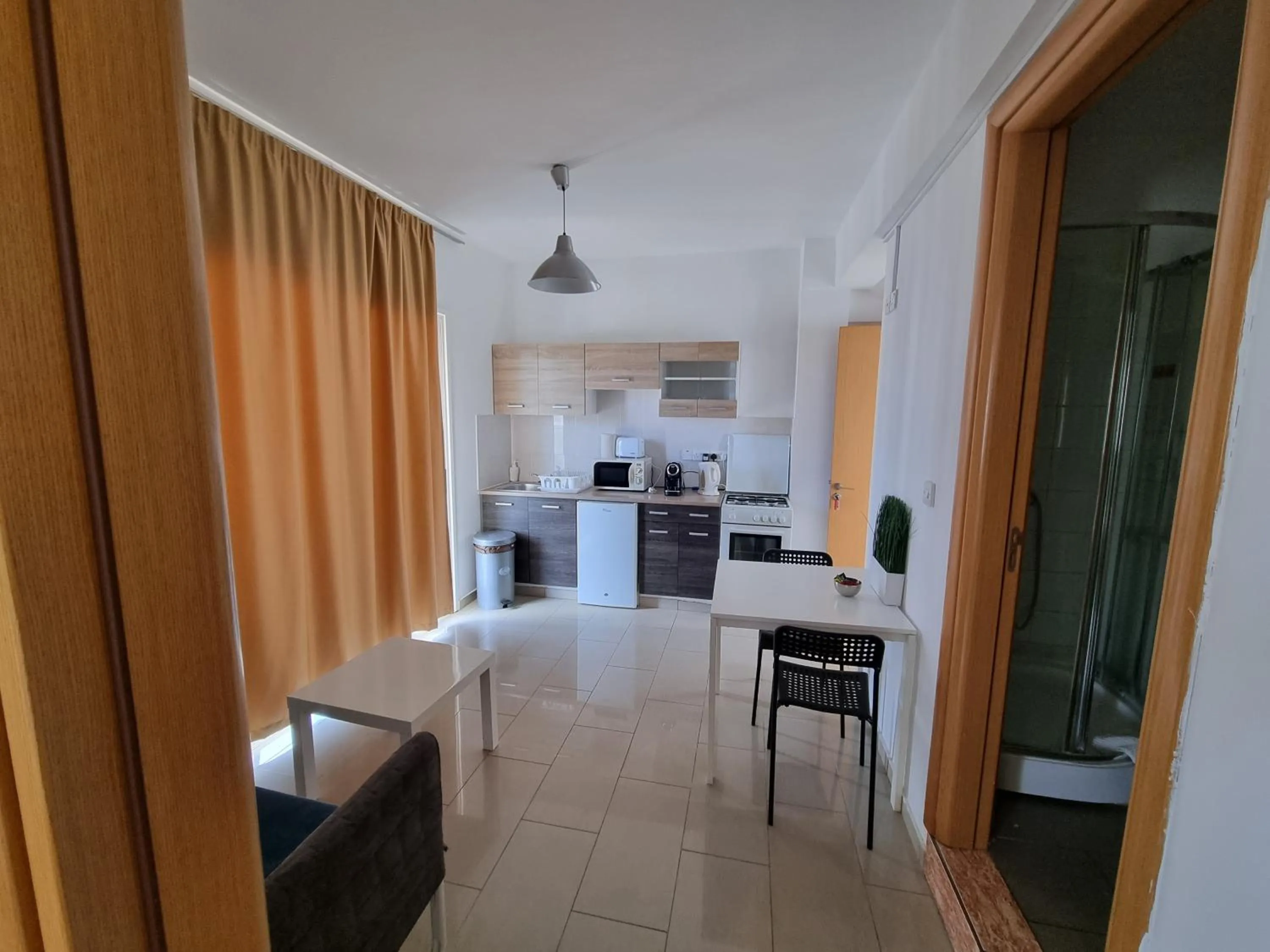 Valentinos Apartments