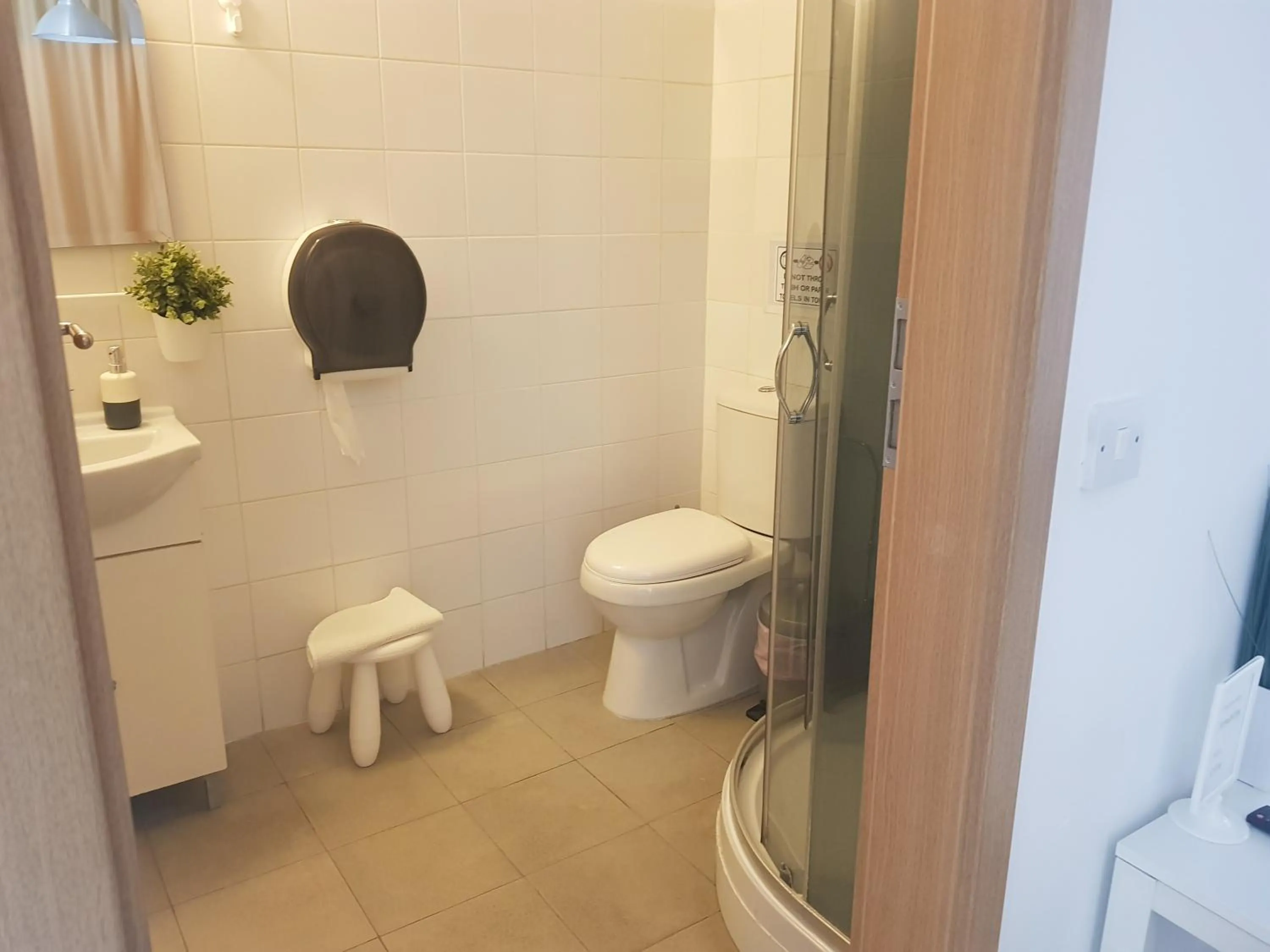 Valentinos Apartments