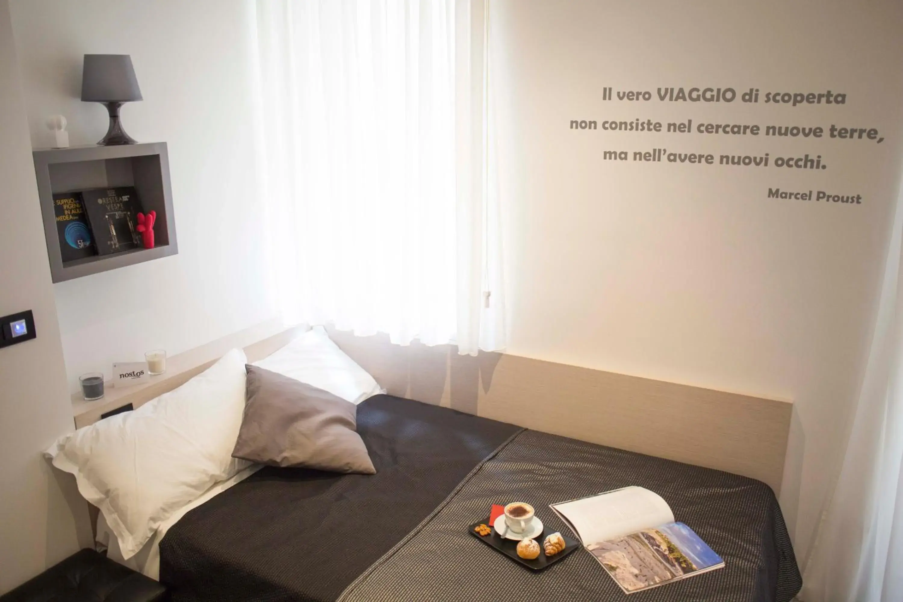 Single Room with Balcony in Nostos rooms & Apartments Single Room with Balcony in Nostos rooms & Apartments