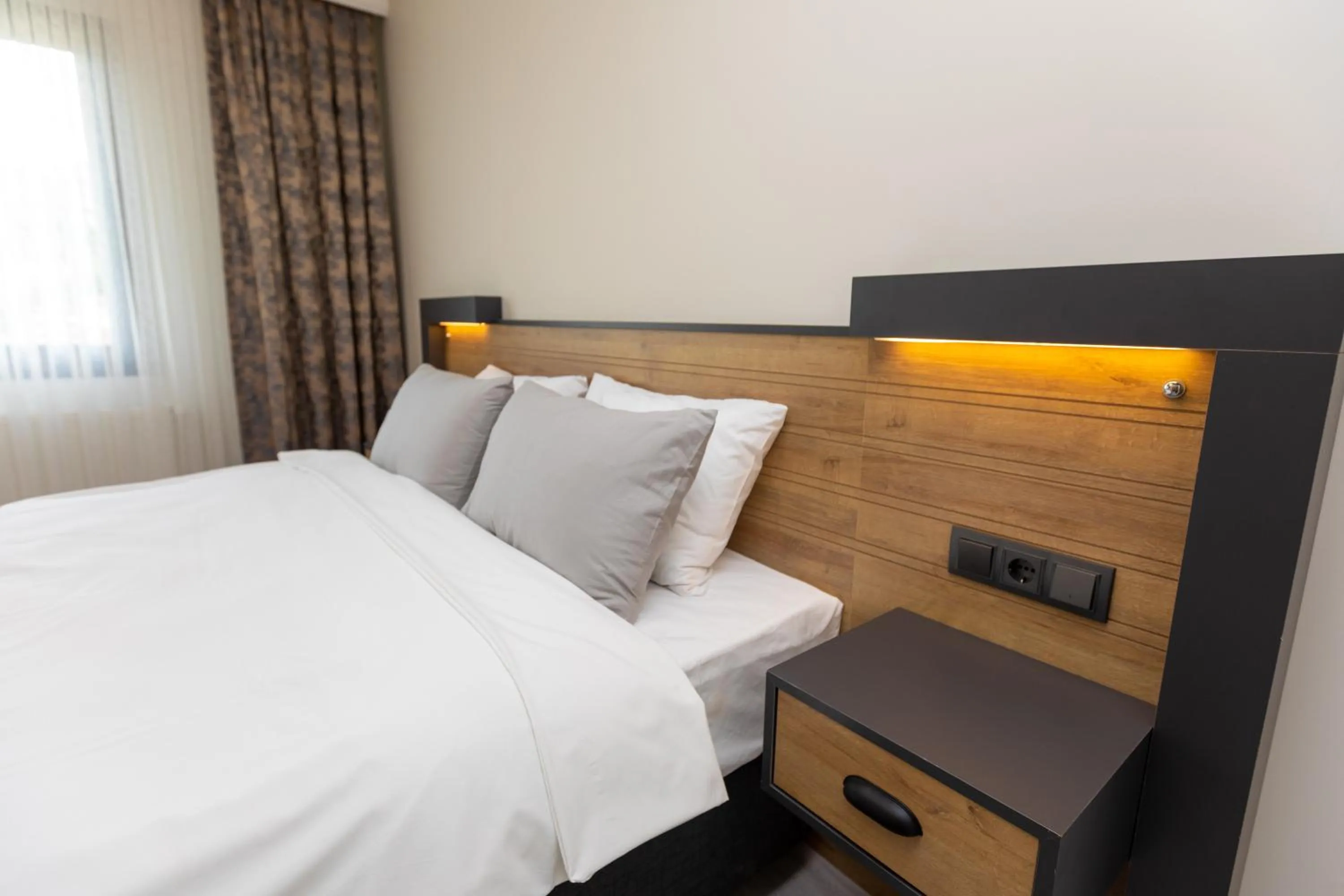 Bed in Moonlight Suite