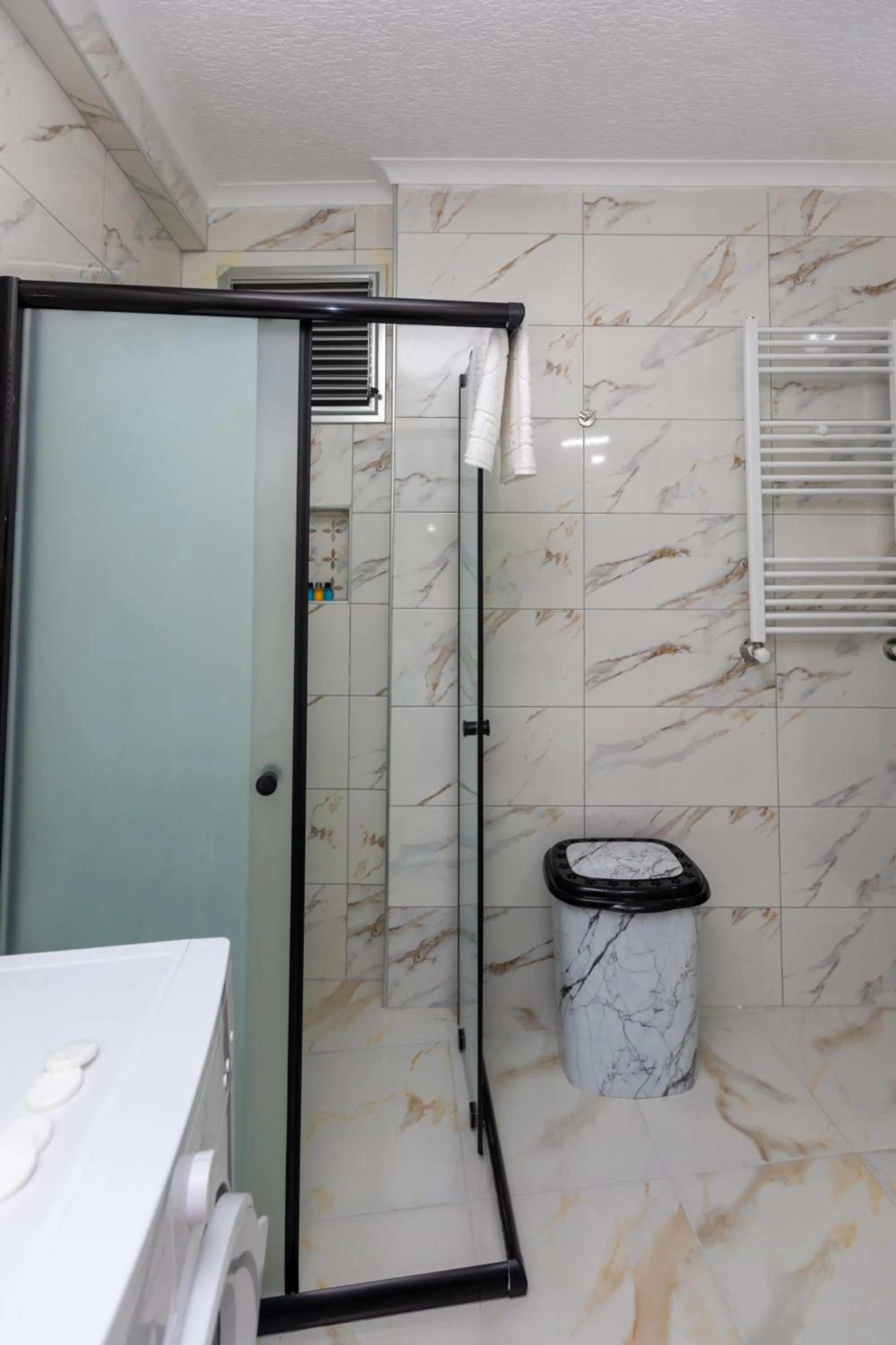 Shower in Moonlight Suite