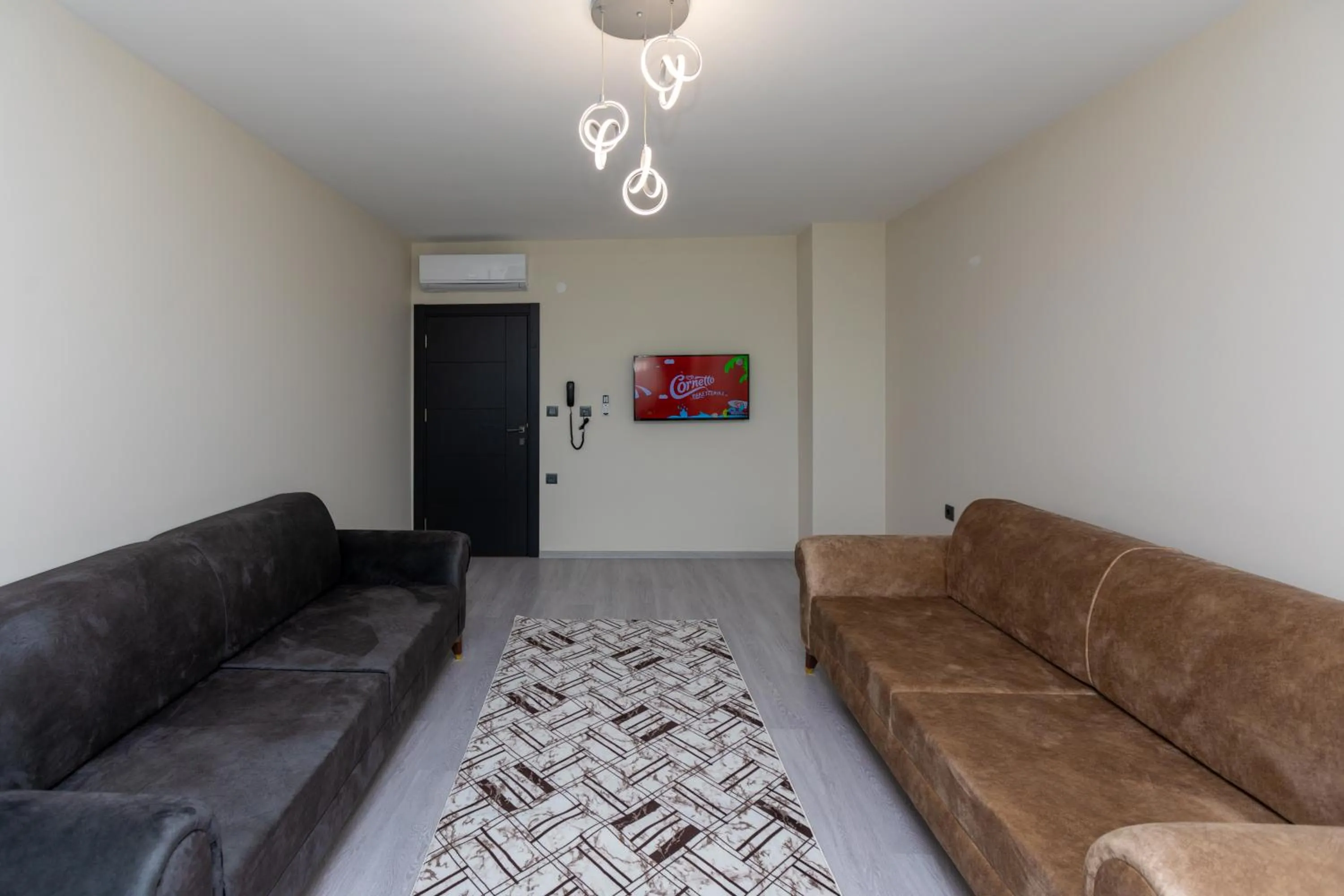 TV and multimedia in Moonlight Suite