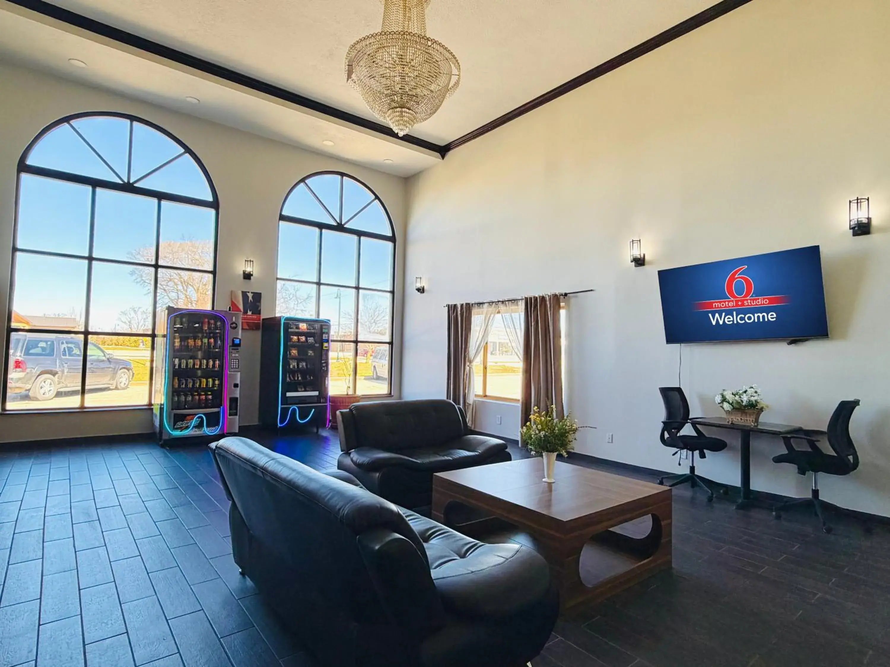 Lobby or reception in Studio 6 Elkhart, IN- Kitchenette Rooms Lobby or reception in Studio 6 Elkhart, IN- Kitchenette Rooms