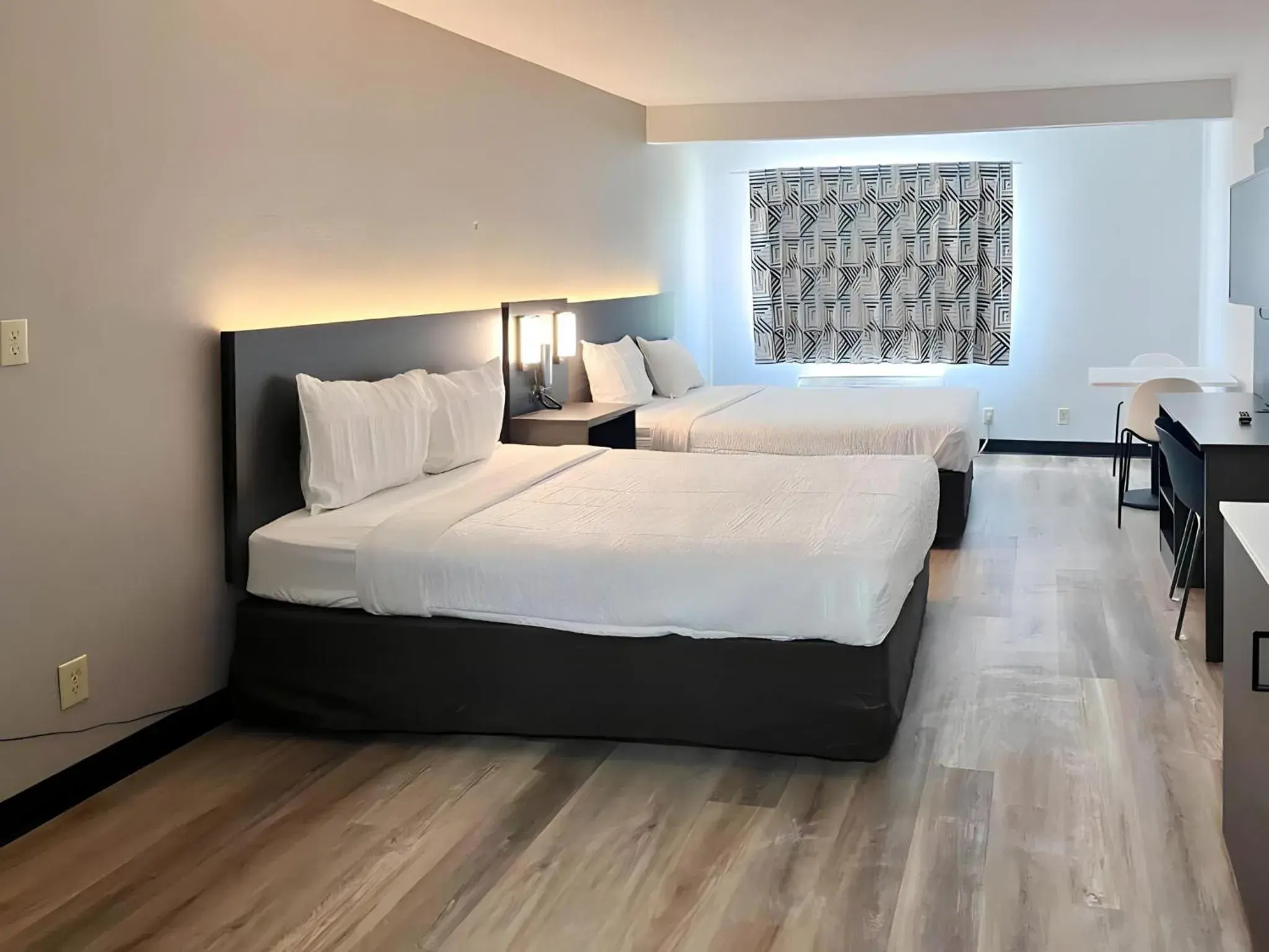 Bedroom, Bed in Studio 6 Elkhart, IN- Kitchenette Rooms Bedroom, Bed in Studio 6 Elkhart, IN- Kitchenette Rooms