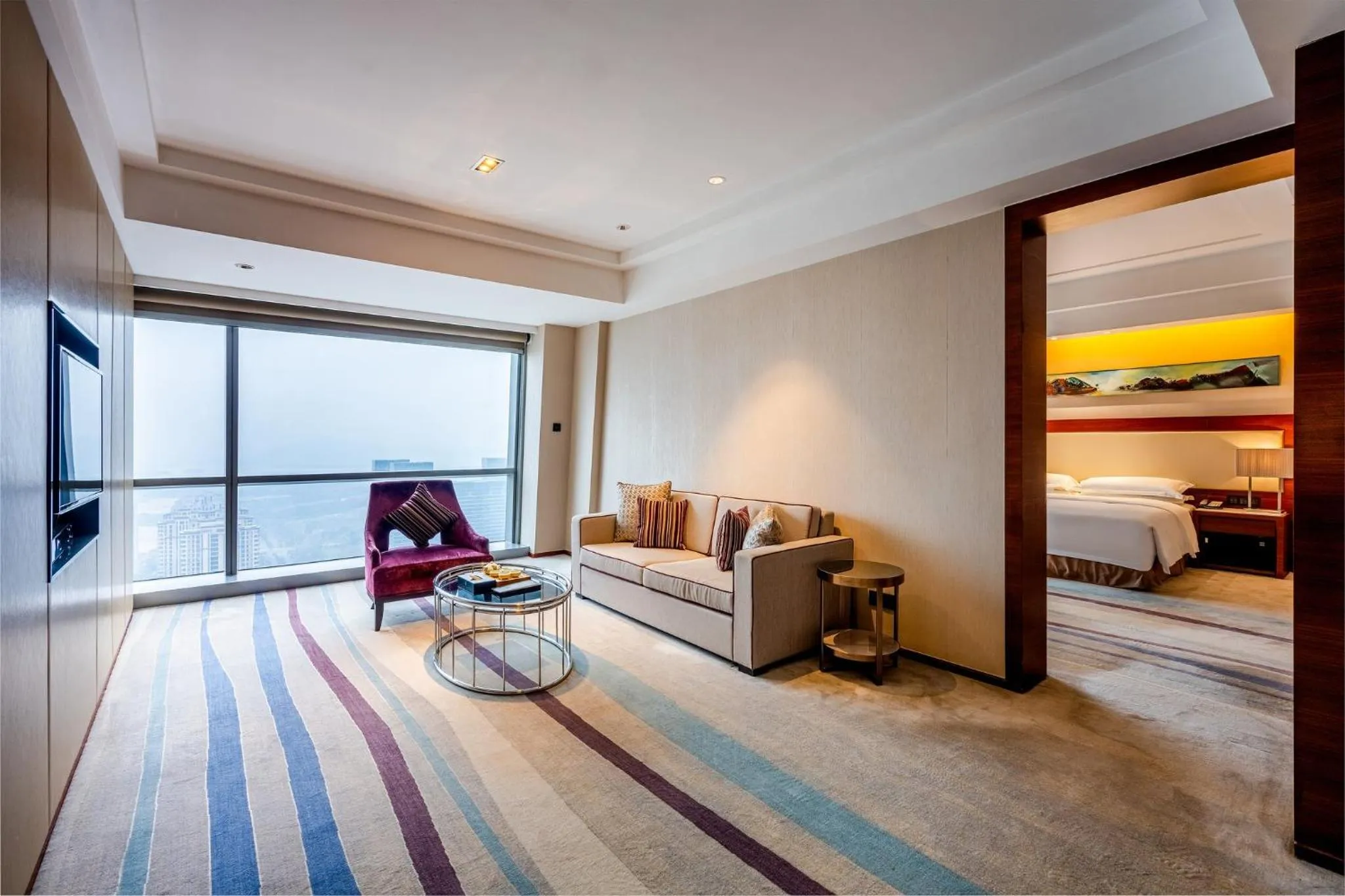 Photo of the whole room, Bed in Crowne Plaza Wuxi Taihu by IHG