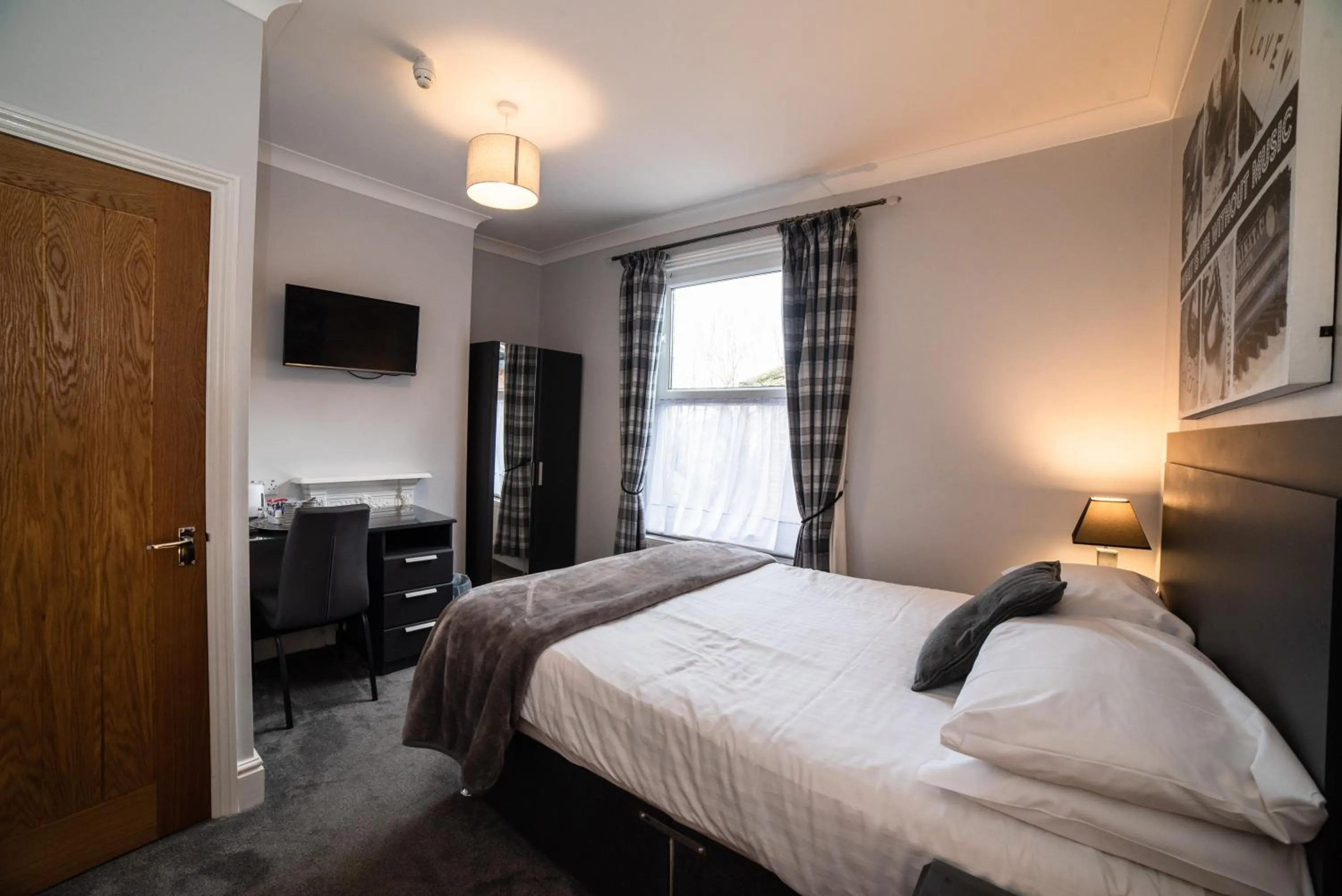 Photo of the whole room, Bed in The Causeway