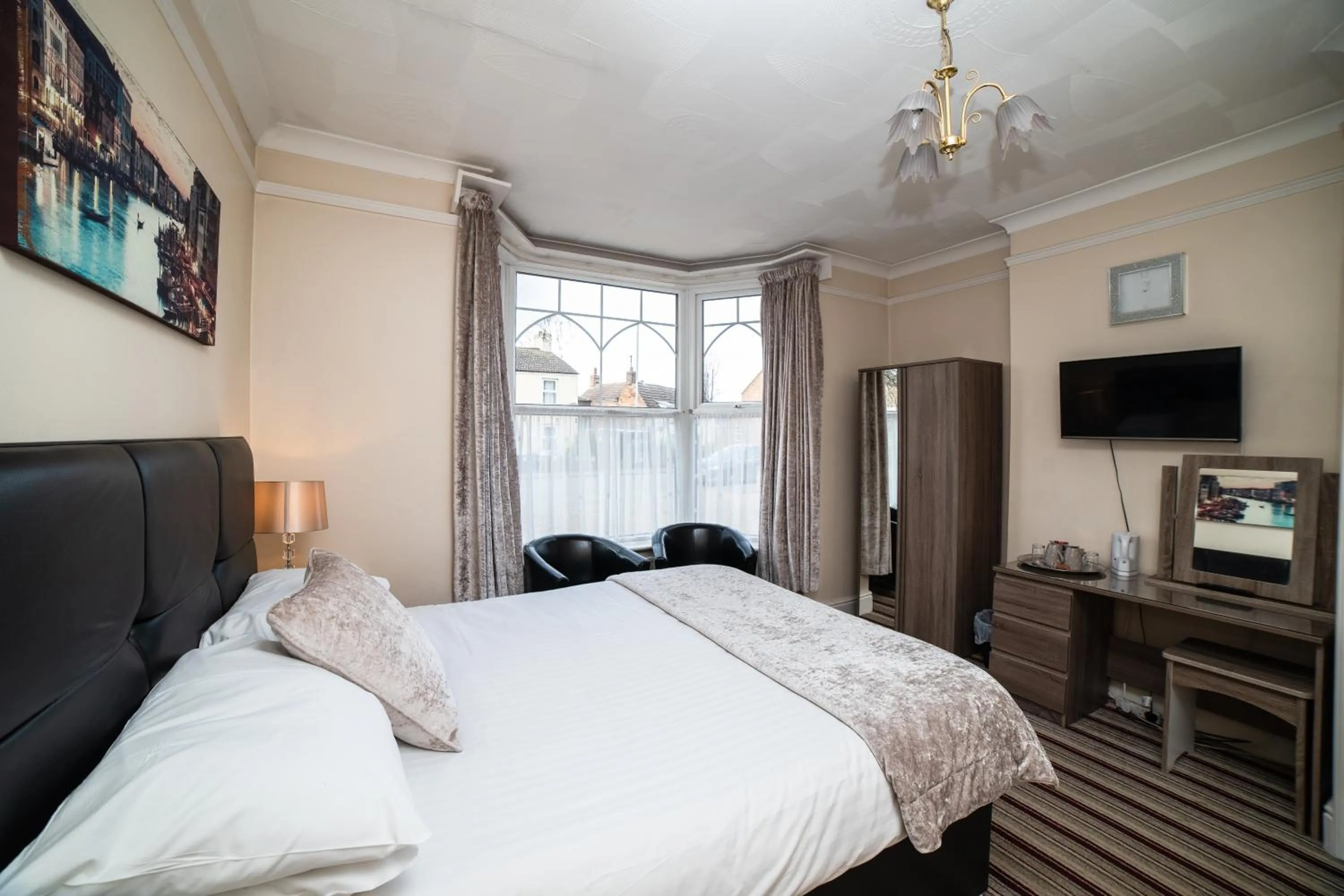 Photo of the whole room, Bed in The Causeway