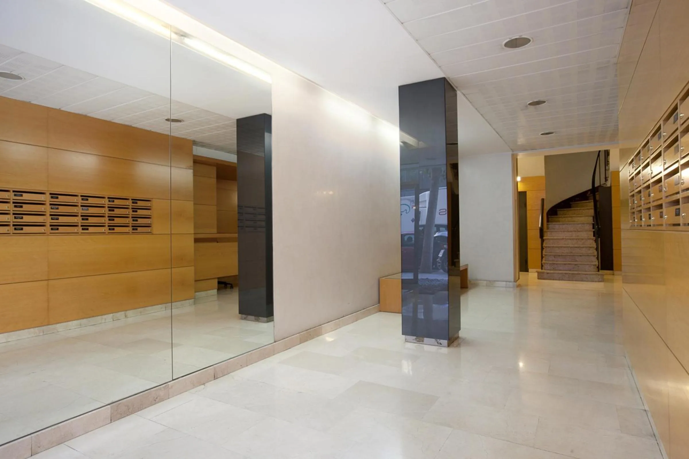Lobby or reception in Letsgo Camp Nou Apartment