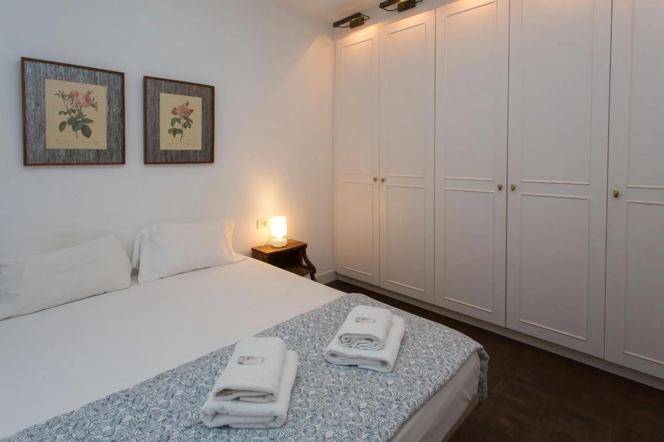 Photo of the whole room, Bed in Letsgo Camp Nou Apartment