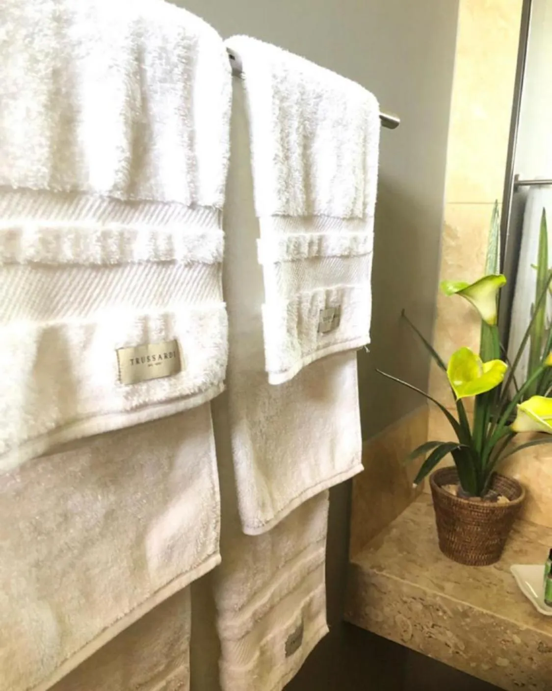 towels, Bed in HOTEL IBIZA CUMBUCO