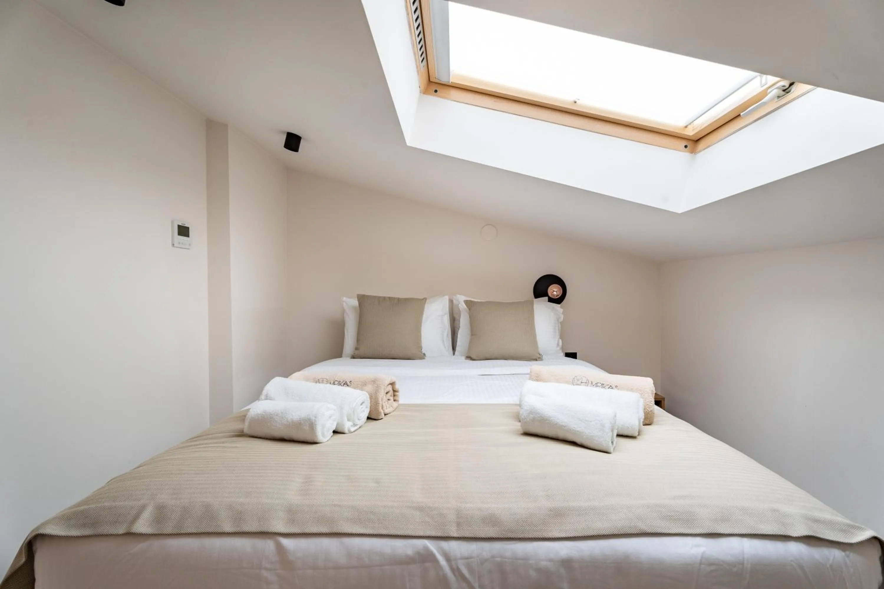 Bed in Mpikas Holidays