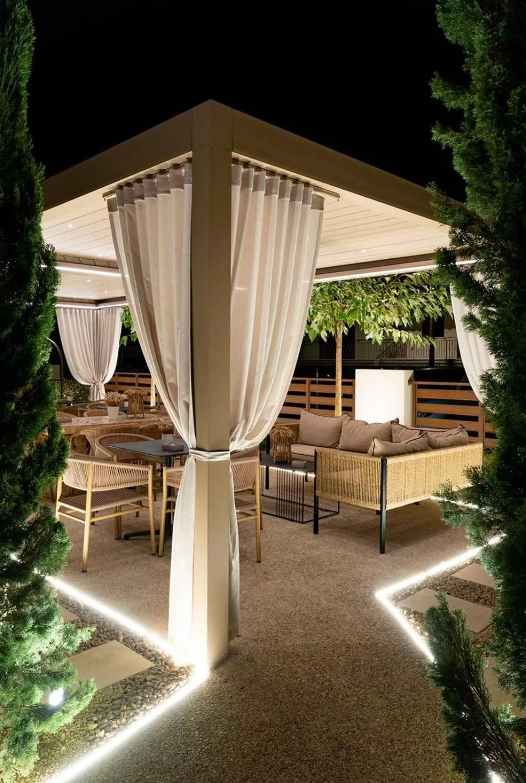 Property building in Mpikas Holidays