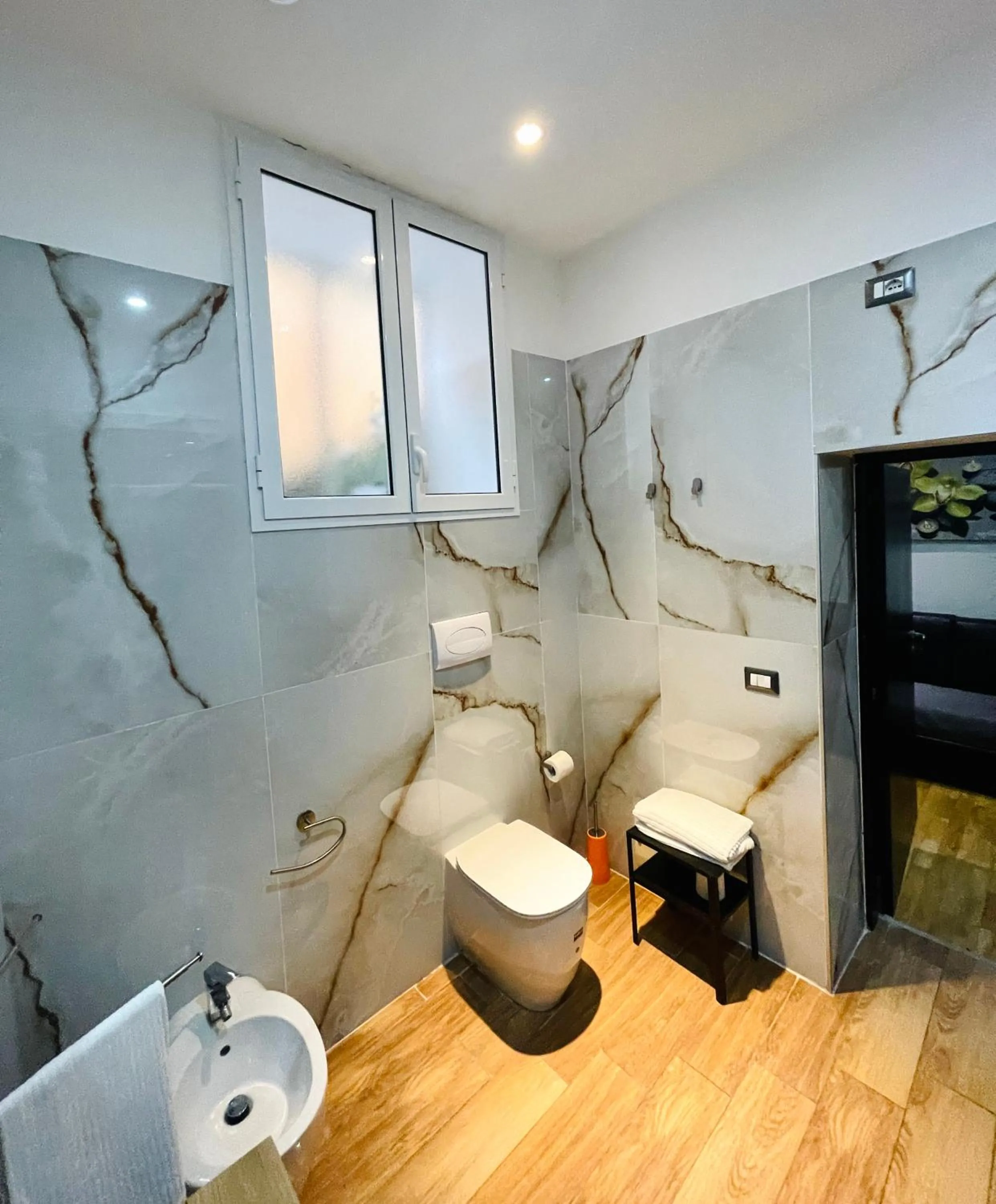 Bathroom in Il Paradiso di Dante