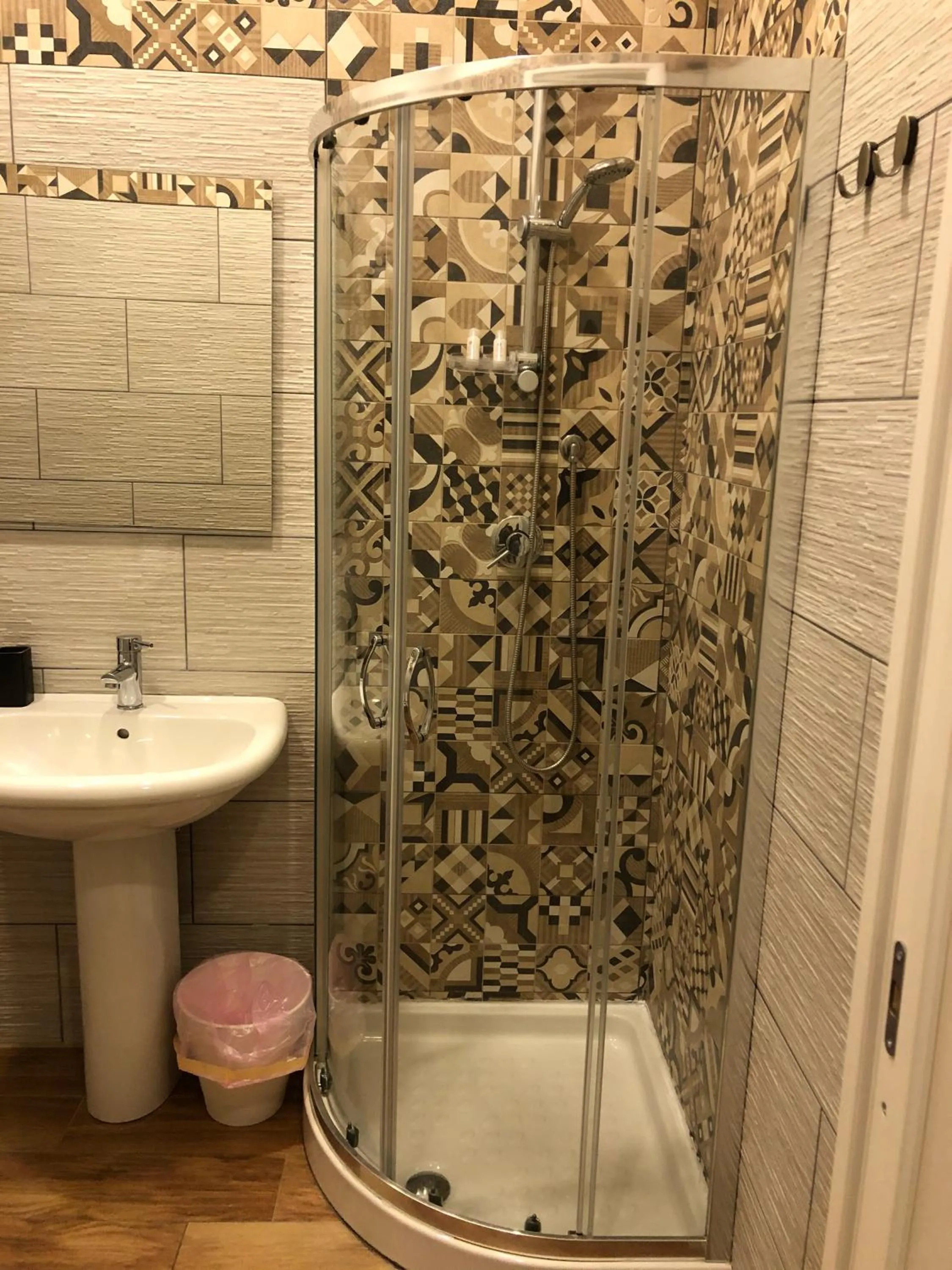 Bathroom in Il Paradiso di Dante