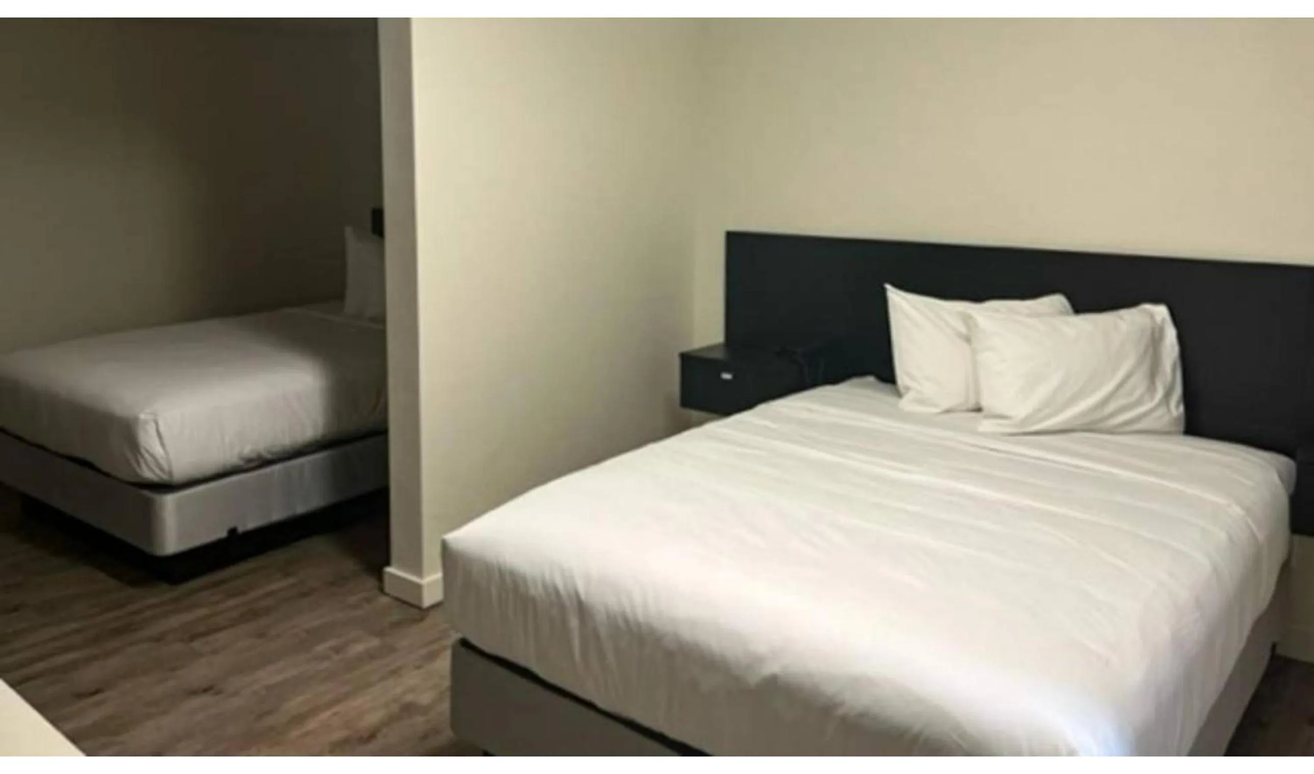 Bedroom, Bed in Pasco WA