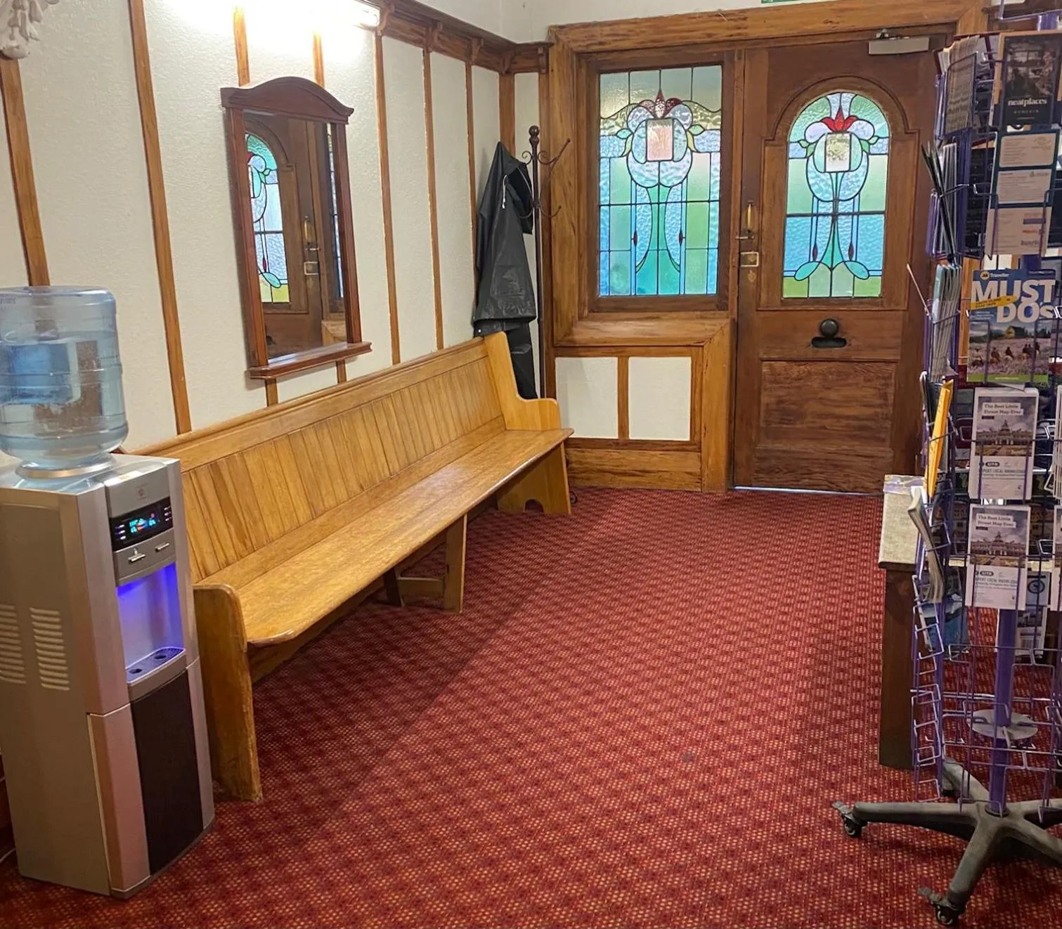 TV and multimedia, Lobby/Reception in Manor house backpackers