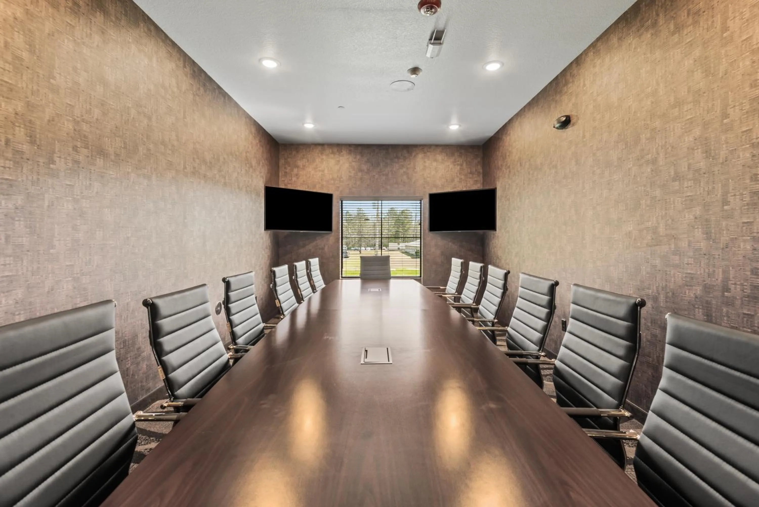Meeting/conference room in Cobblestone Hotel & Suites - Cullman