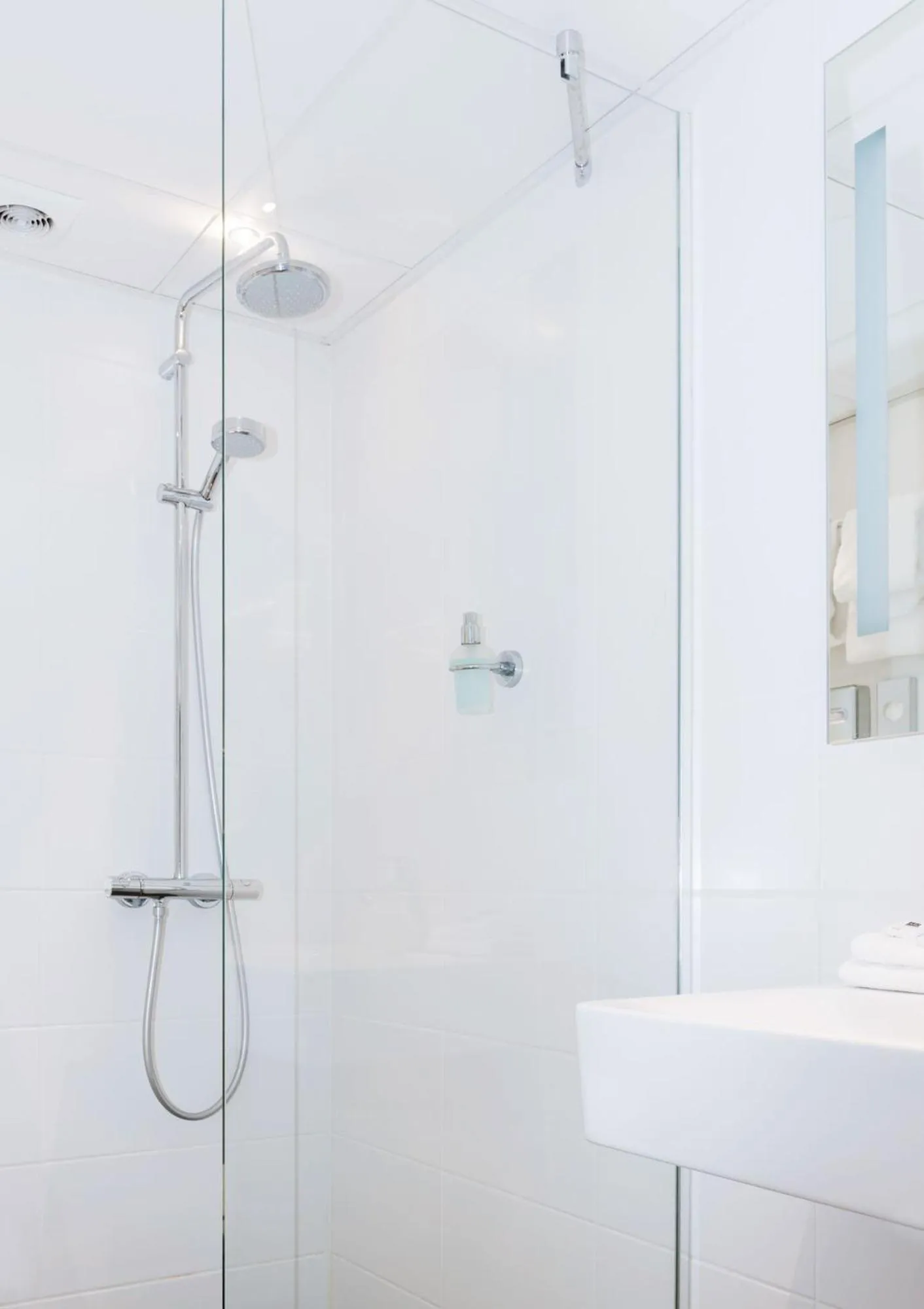 Shower in Hotel 't Paviljoen