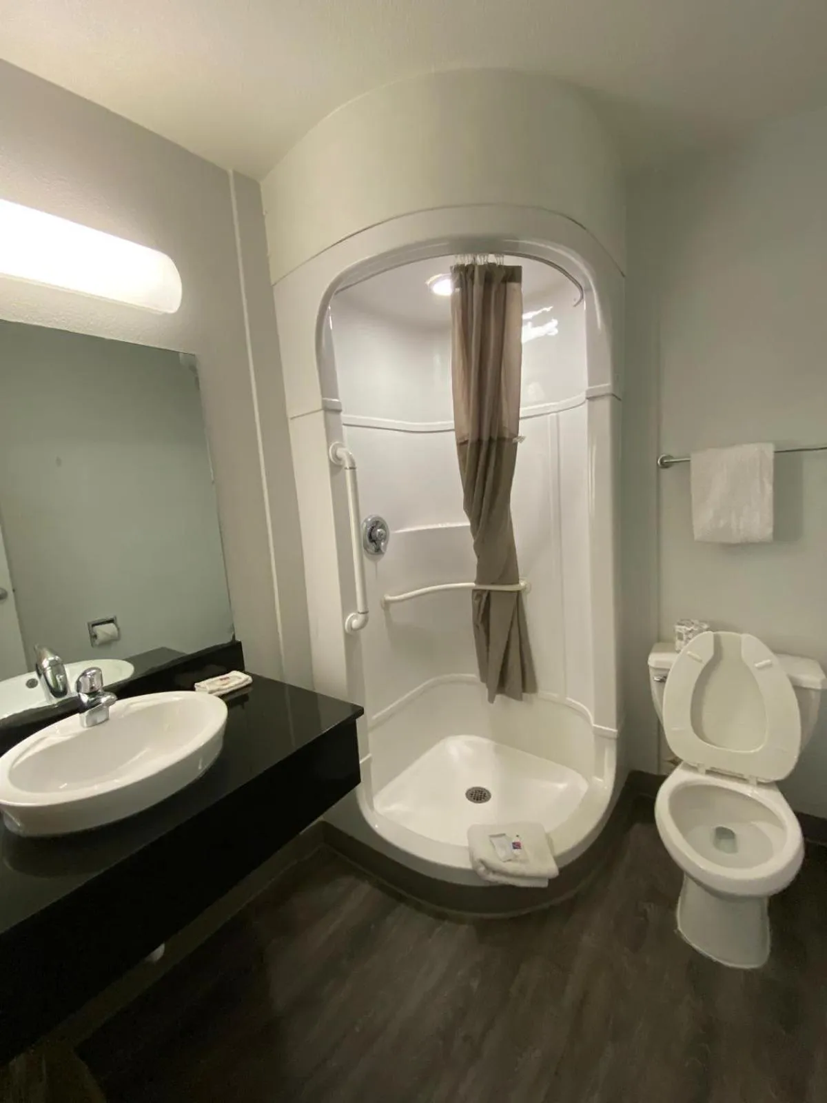 Bathroom in Studio 6 Casper WY