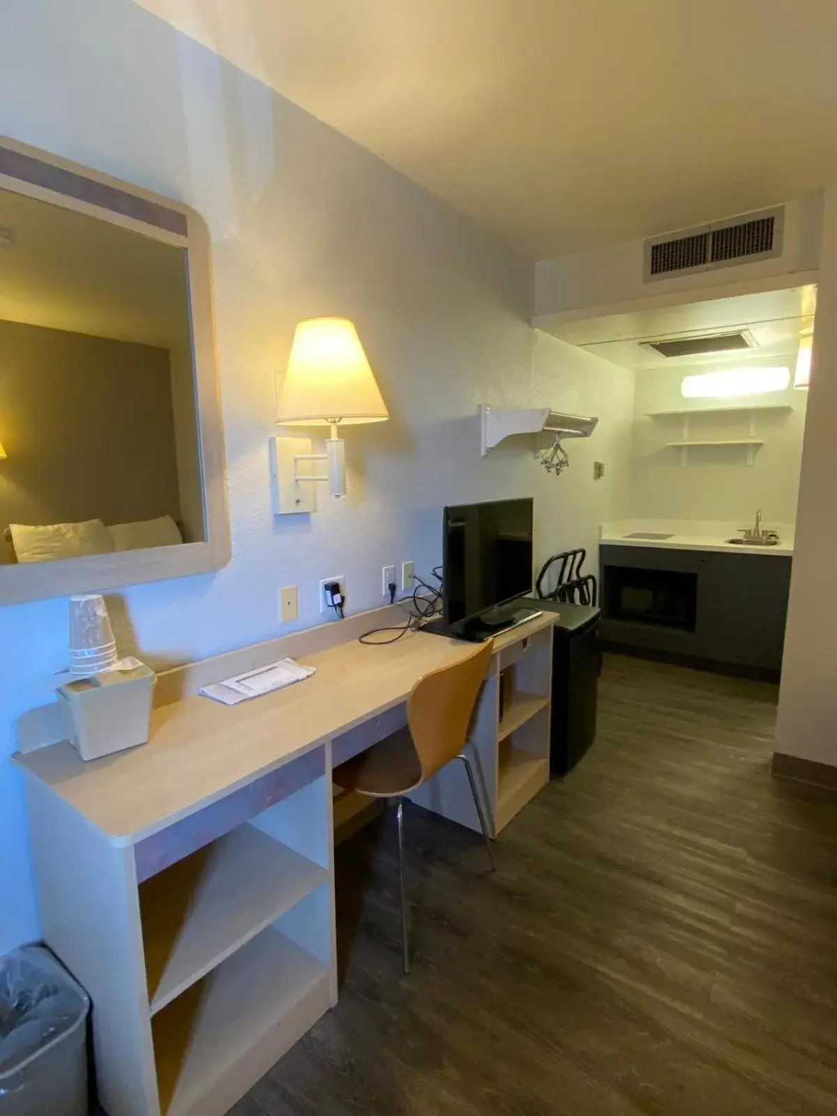 Bedroom in Studio 6 Casper WY Bedroom in Studio 6 Casper WY