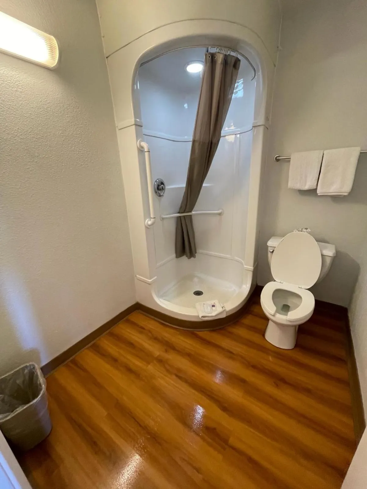 Bathroom in Studio 6 Casper WY