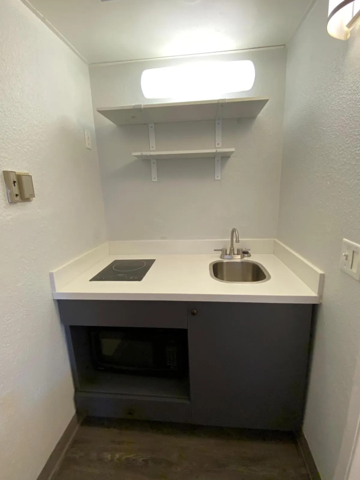 Kitchen or kitchenette in Studio 6 Casper WY