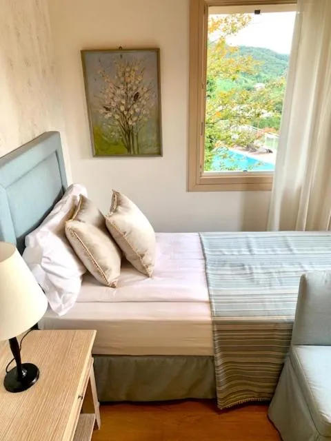 Bed in ROMANTIK Relais d'Arfanta
