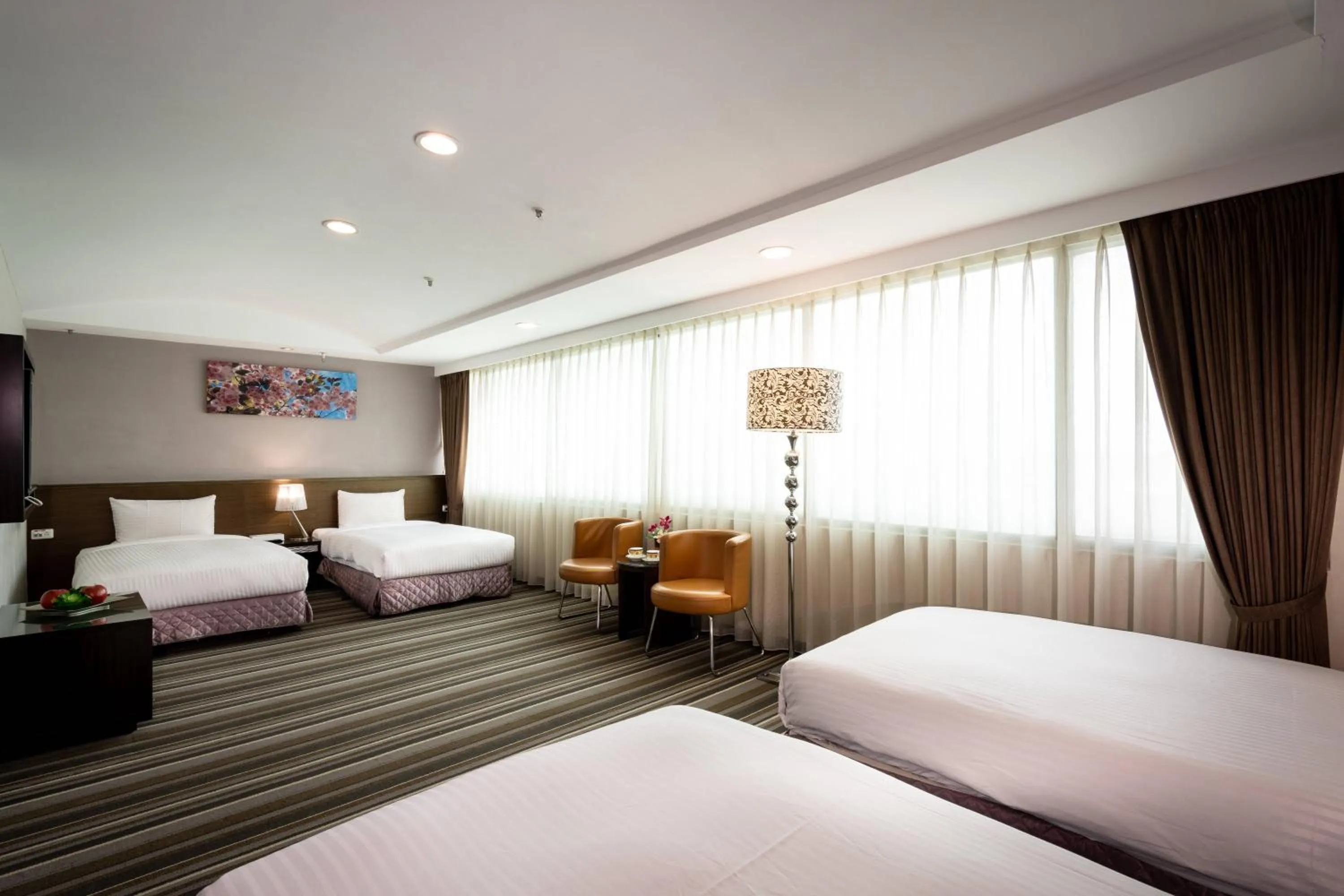 Photo of the whole room, Bed in Yoyo Hotel
