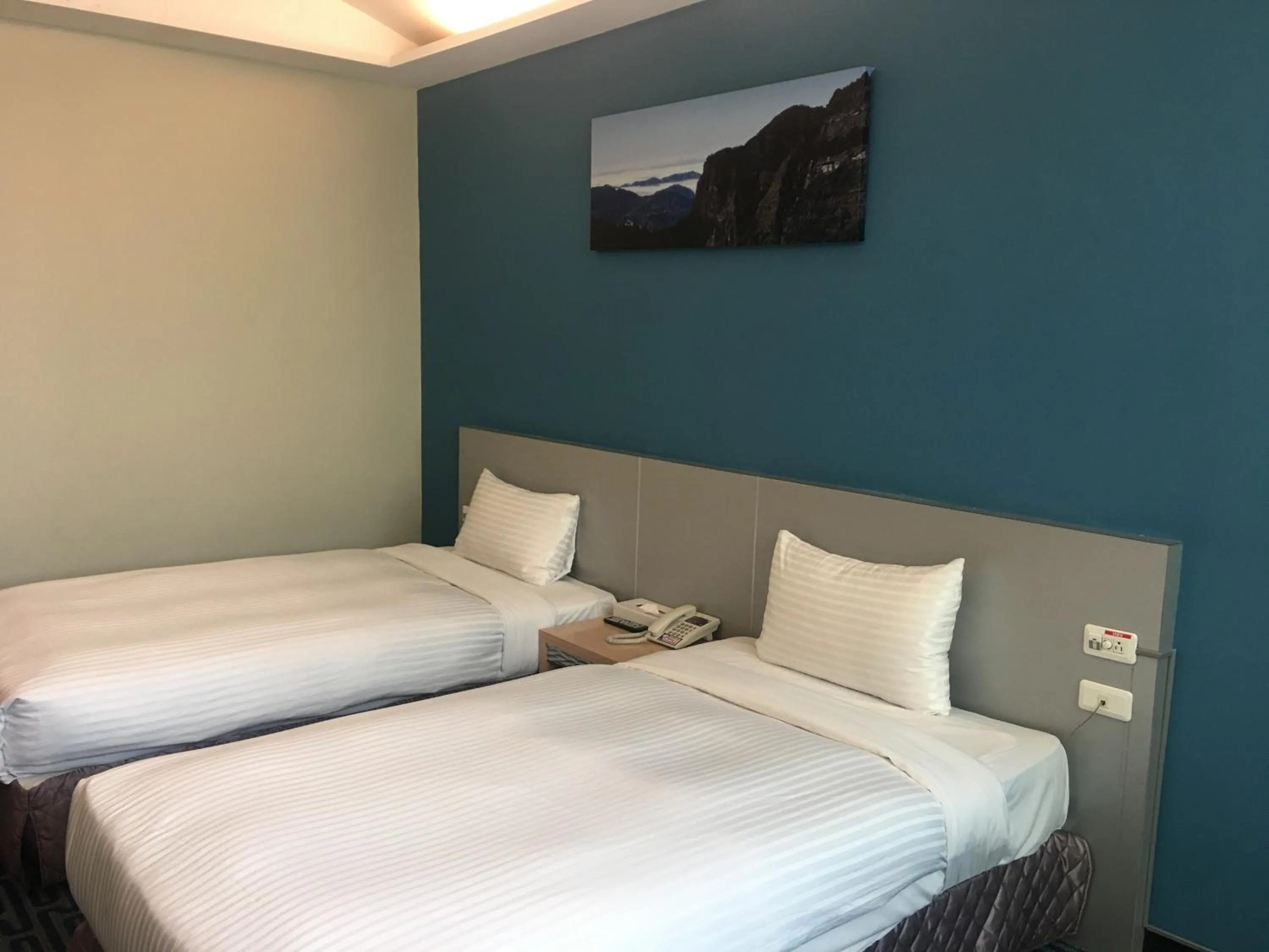 bunk bed, Bed in Yoyo Hotel