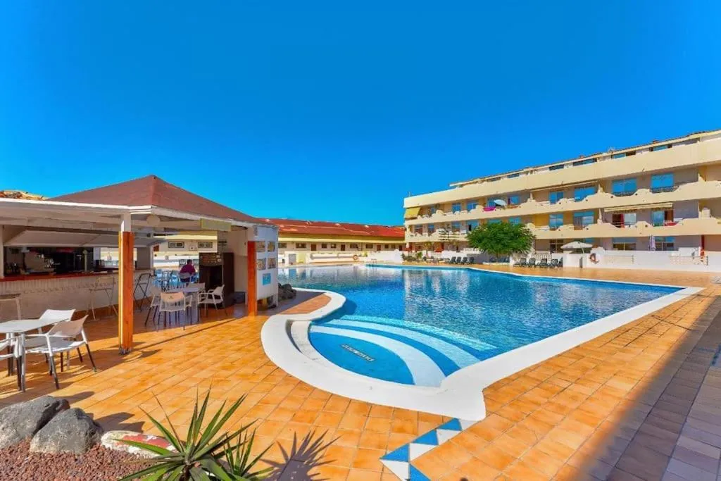 Acogedor apartamento con vistas al mar
